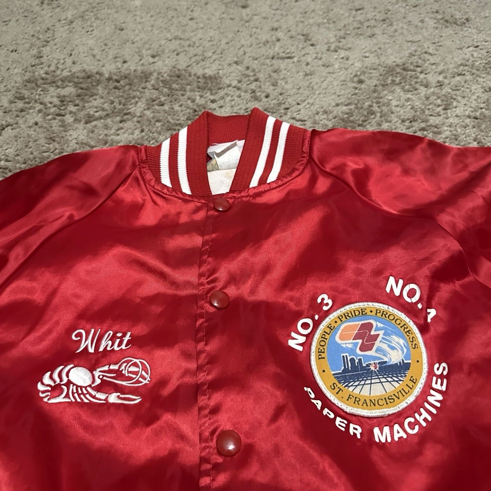 Vintage VINTAGE Jacket Mens Large Satin Red White Union Varsity 70s Made in Usa Size US L / EU 52-54 / 3 - 4 Thumbnail