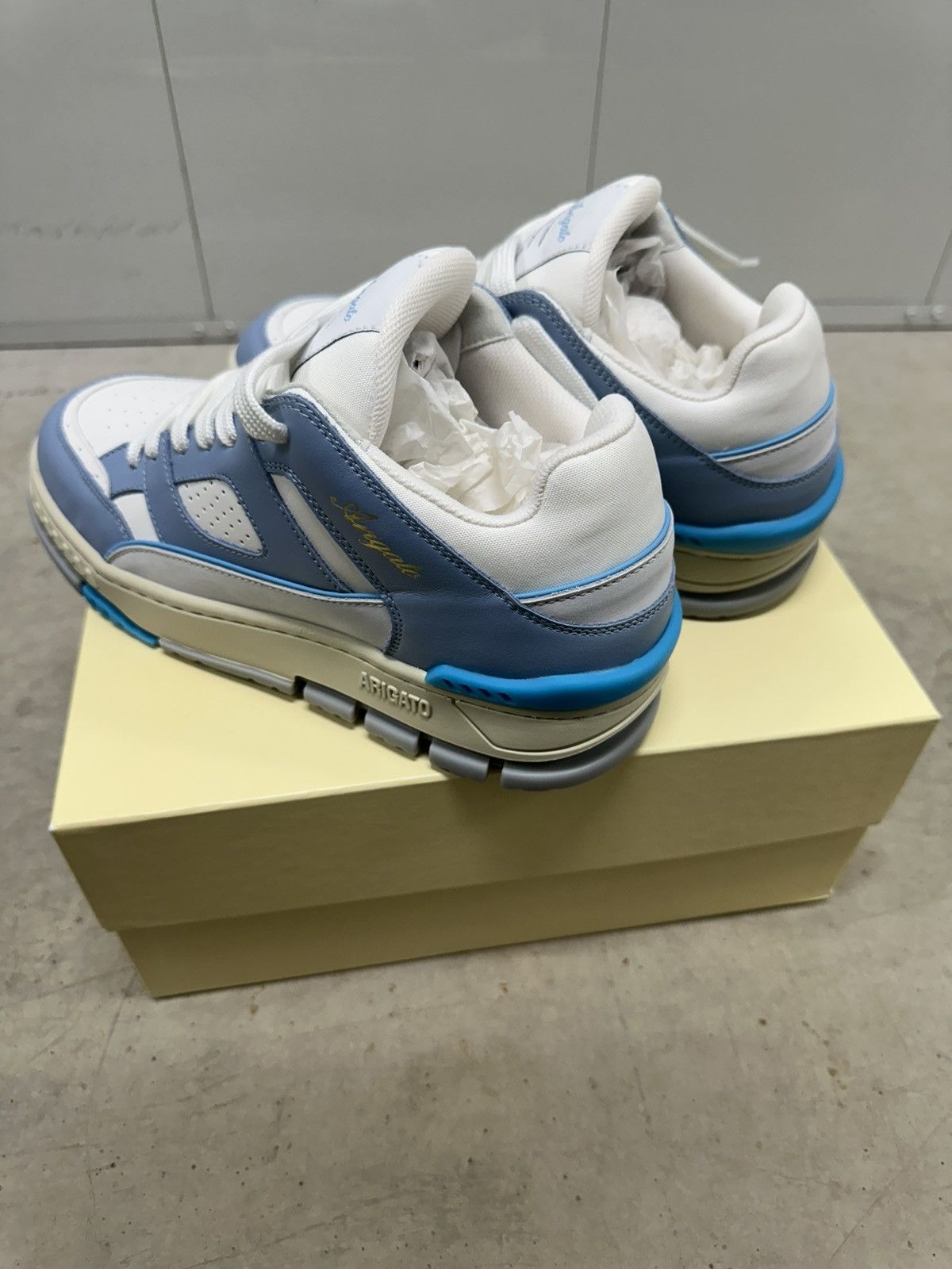 Axel Arigato Axel Arigato Area Lo Sneaker Size US 8.5 / EU 41-42 - 5 Thumbnail