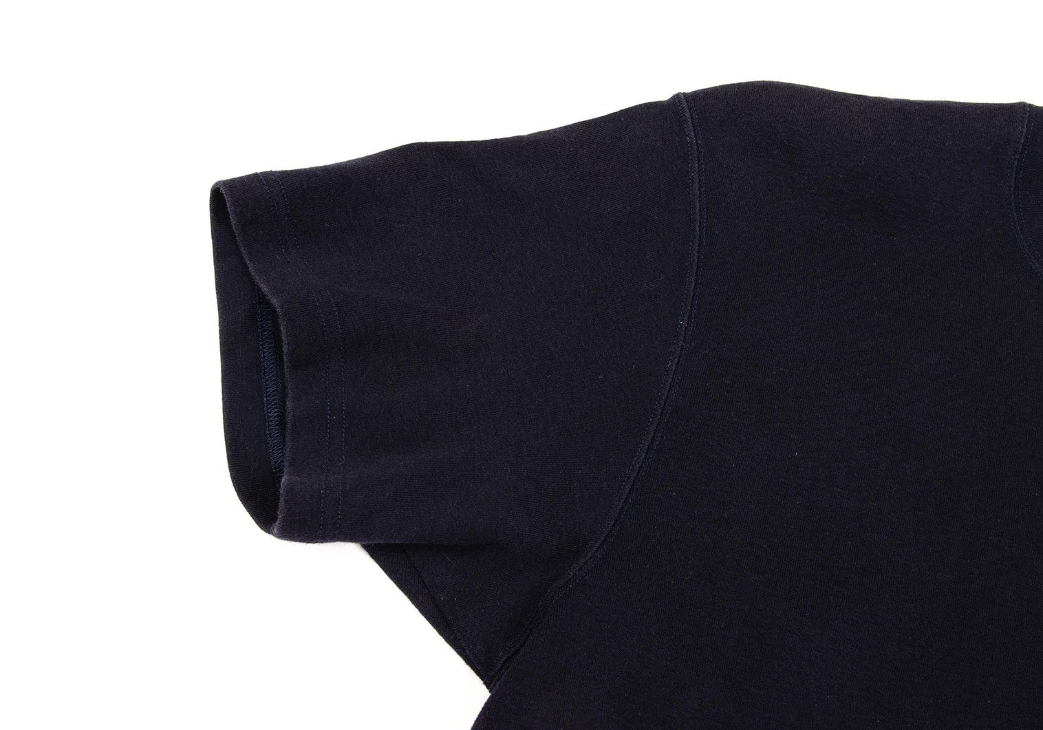 Issey Miyake Basic T-Shirt in Navy, Size L Size US L / EU 52-54 / 3 - 6 Thumbnail