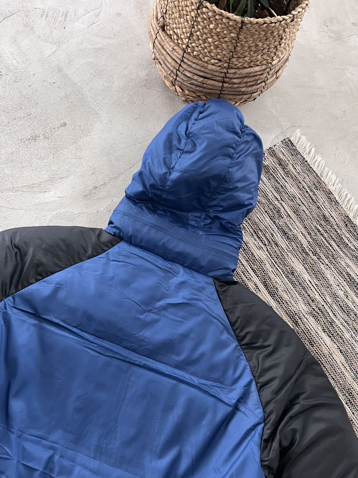 The North Face Vintage Millet Blue Black Outdoor Down Jacket Avantgarde Size US XL / EU 56 / 4 - 14 Thumbnail
