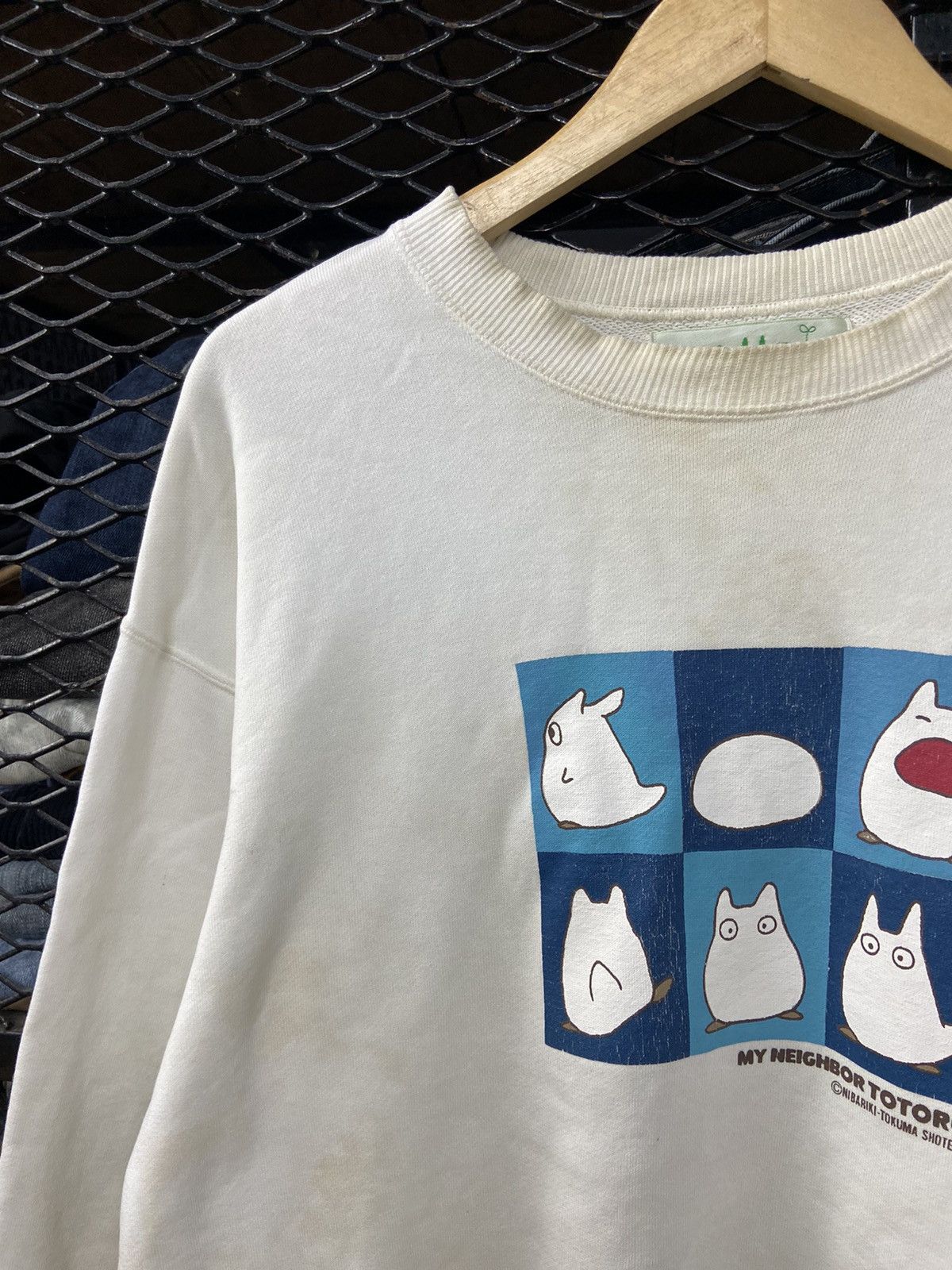 Anime × Japanese Brand × Vintage RARE! Emilio My Neighbour Totoro Sweatshirt Size US L / EU 52-54 / 3 - 5 Thumbnail