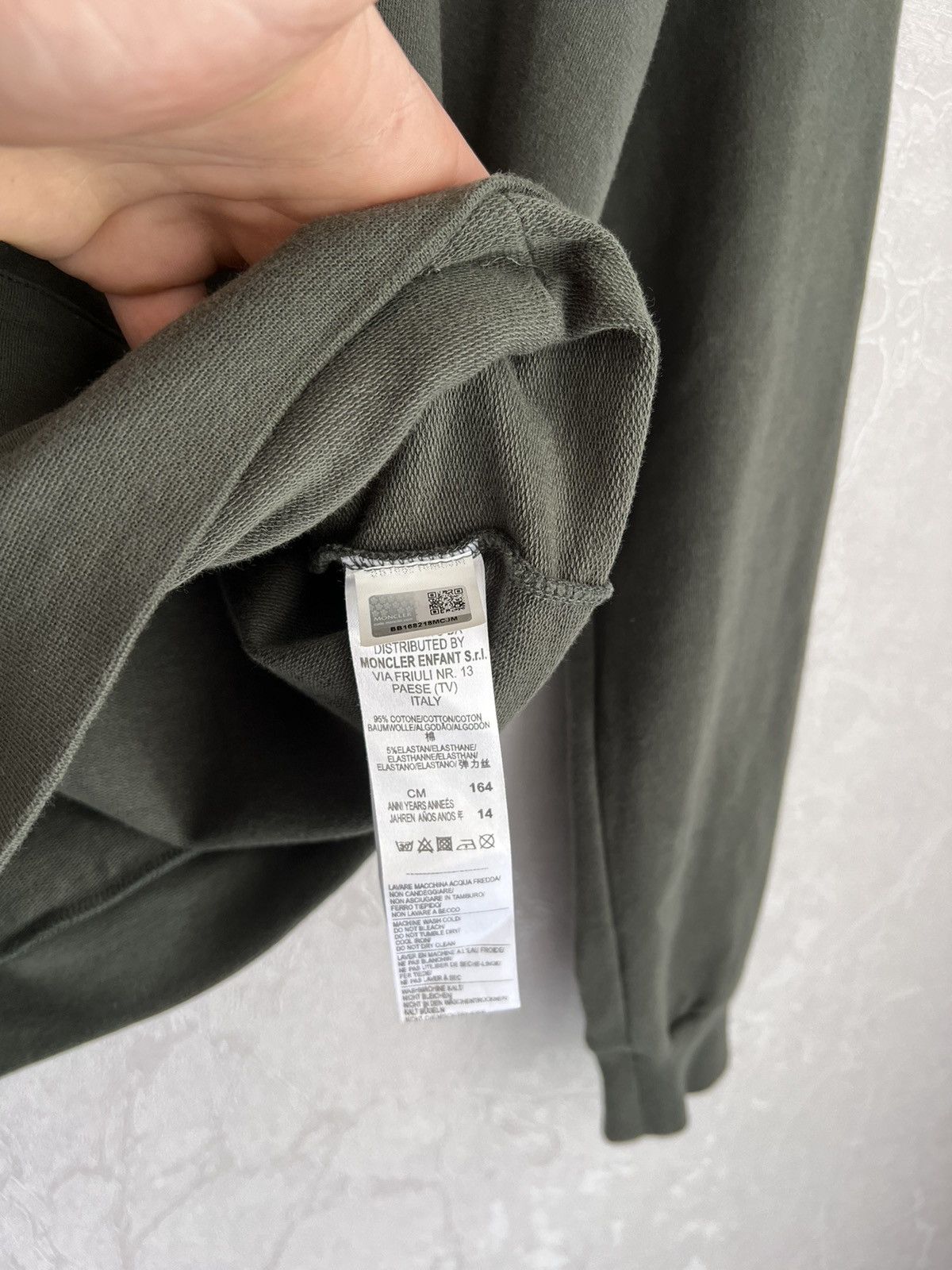 Moncler Moncler Hoodie Sweater Logo Size US S / EU 44-46 / 1 - 7 Thumbnail