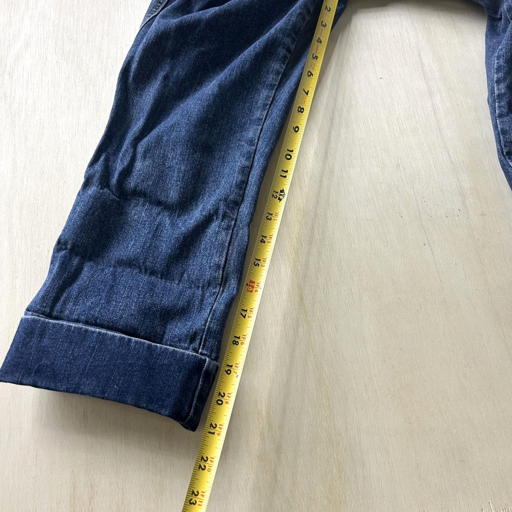 Faded Glory Faded Glory Jeans Womens Medium Wash Denim Capri Crop Stretch Zip 6 Regular Midi Rise Women Boys Girls Mens Size 28" / US 6 / IT 42 - 7 Thumbnail