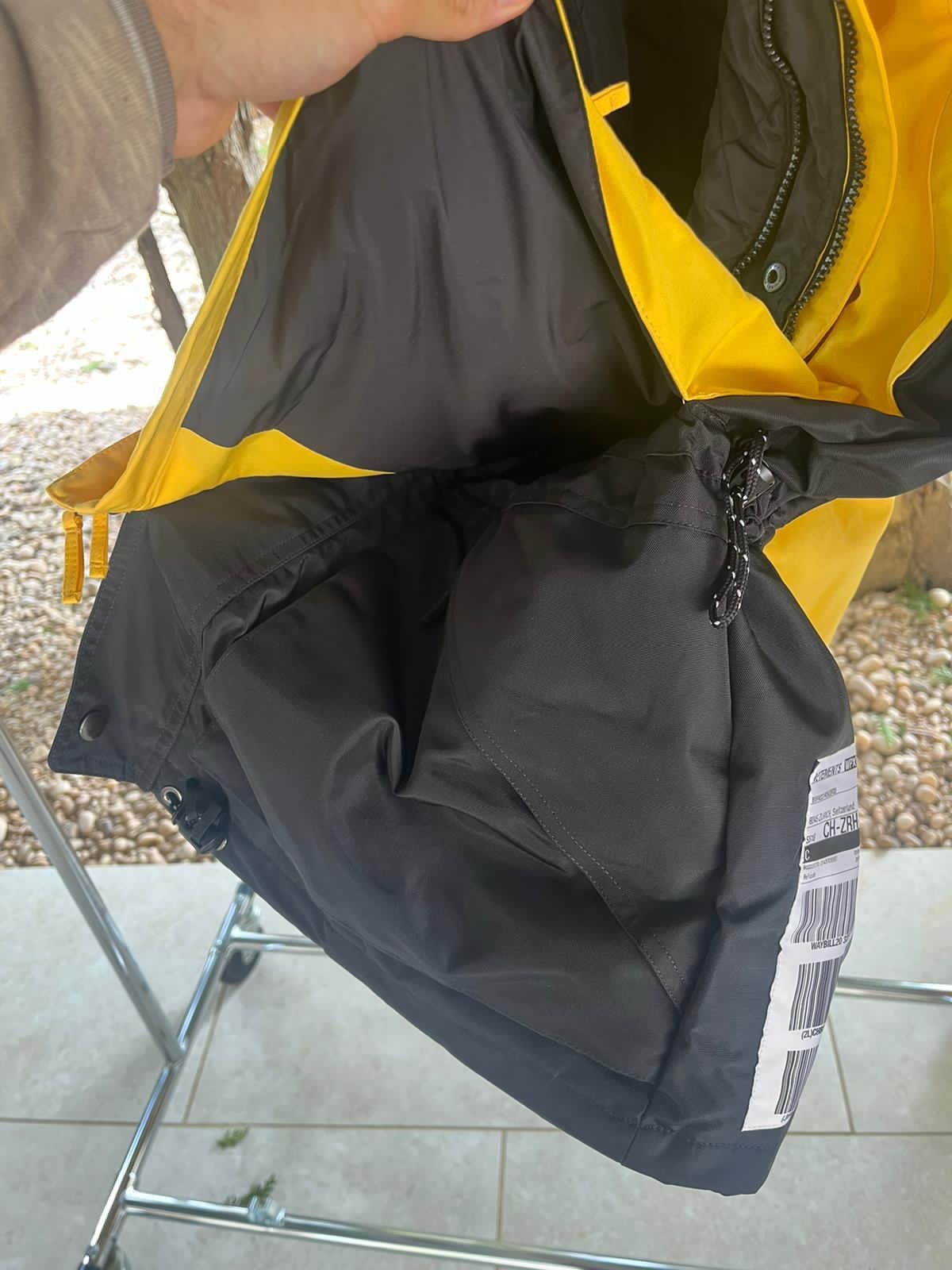 Vetements SS18 DHL Parka in Yellow Size US S / EU 44-46 / 1 - 13 Thumbnail