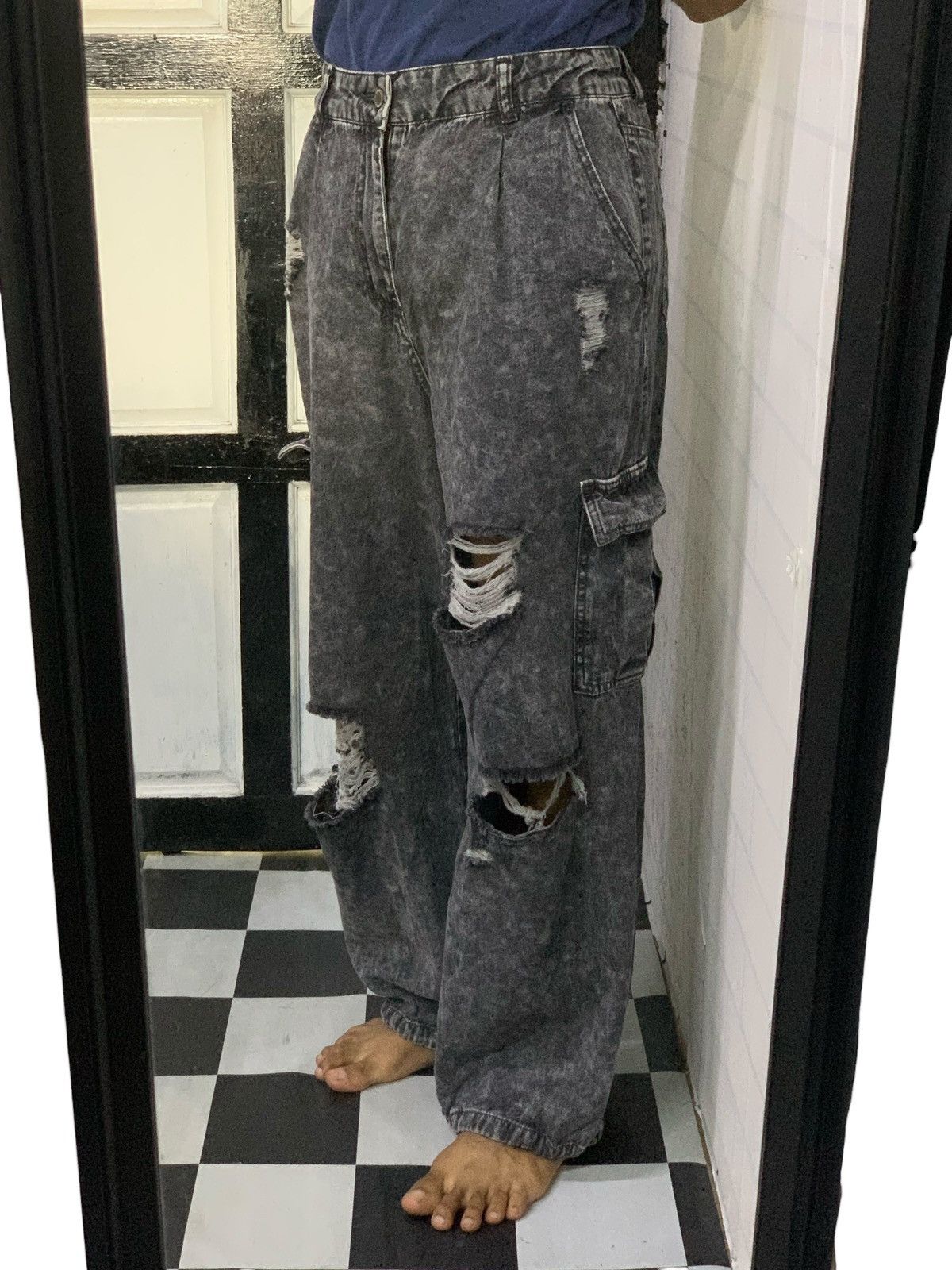 JNCO Works Cargo Baggy Distressed Denim Pants (AD8) Size US 29 - 3 Thumbnail