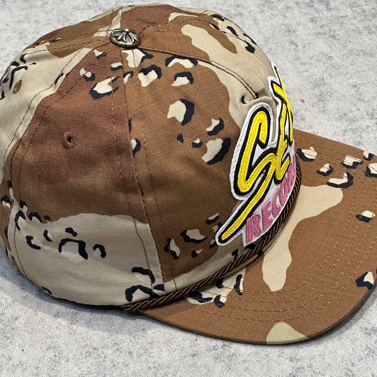 Chrome Hearts CHROME HEARTS SEX RECORDS CHOCO CHIP CAMO TRUCKER Hat Size ONE SIZE - 2 Thumbnail