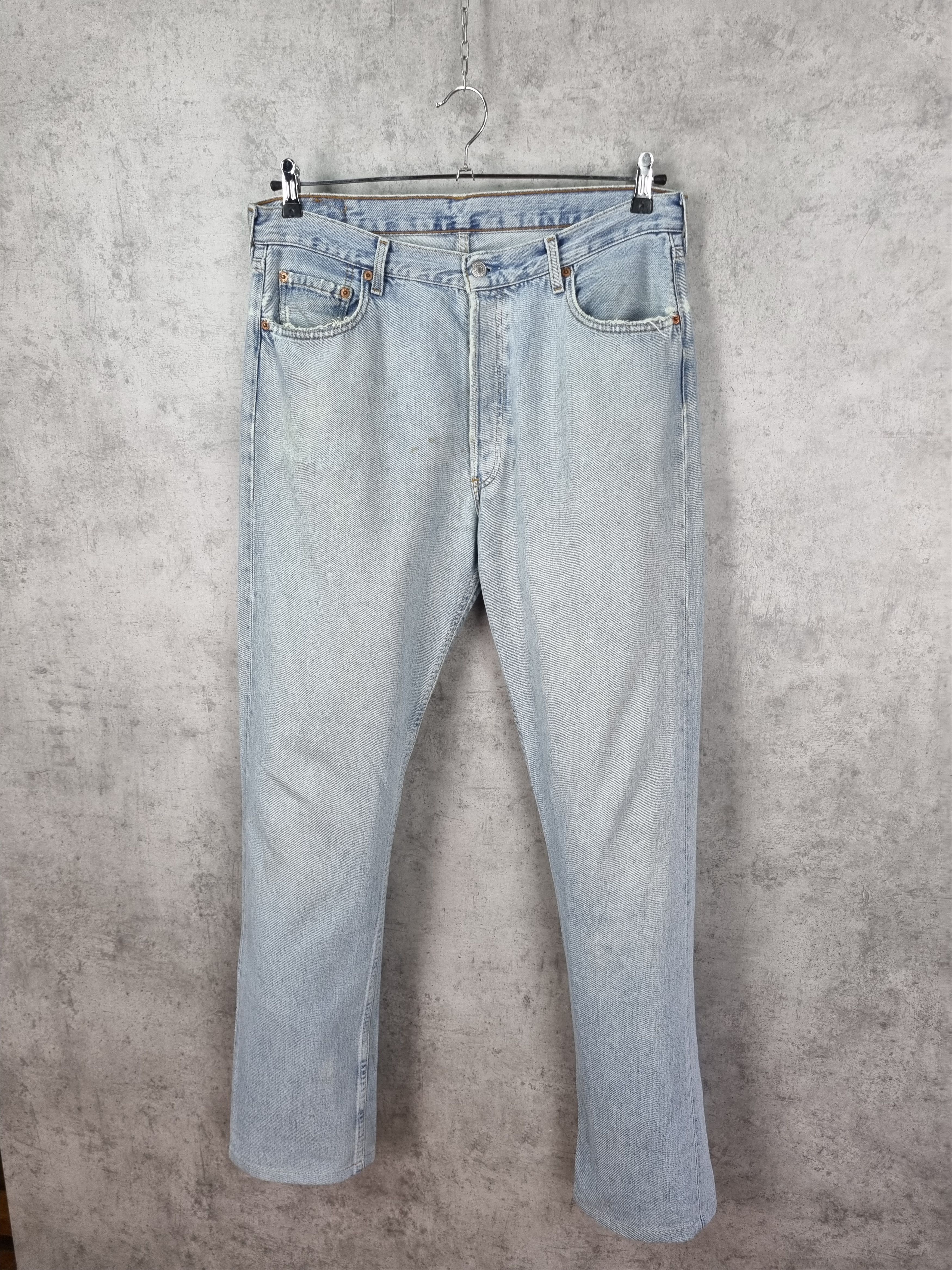 Levi's × Levi's Vintage Clothing × Vintage 1994 Vintage LEVIS 501 Dirty Distressed Jeans made in France Size US 33 - 2 Thumbnail