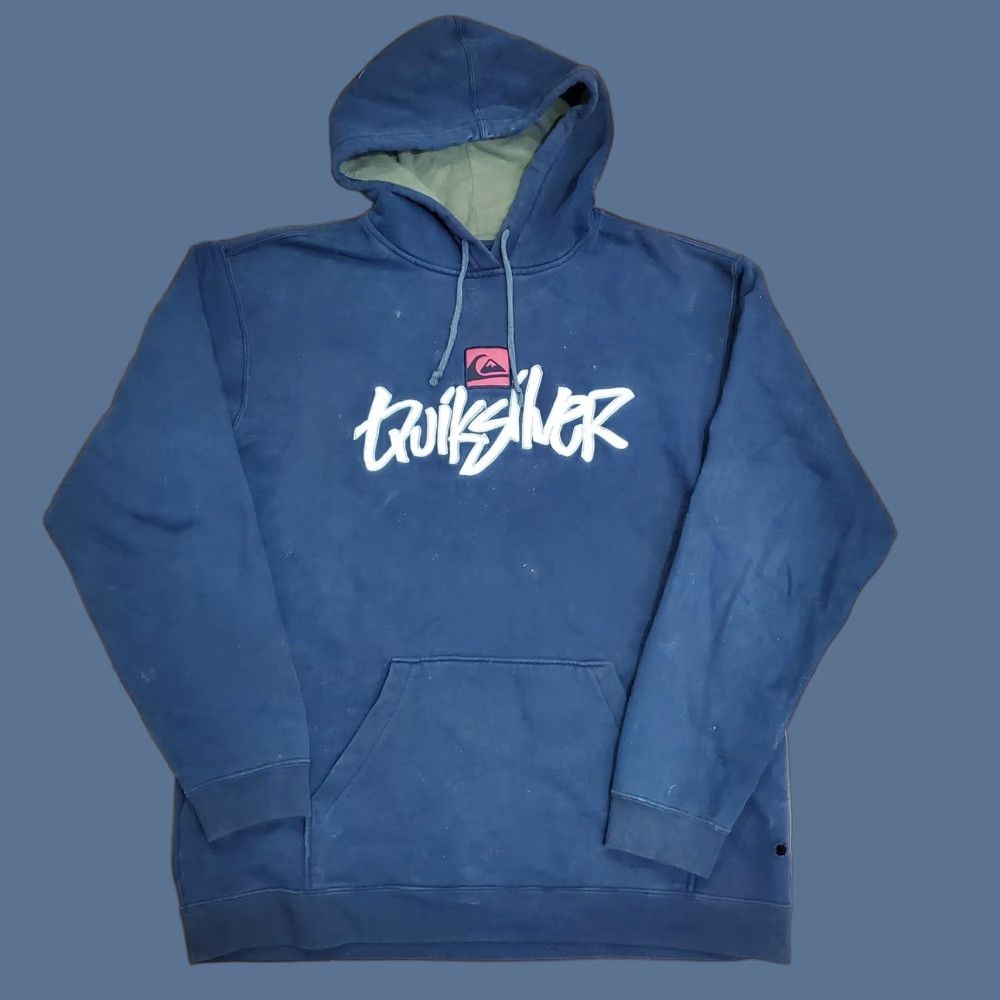 Quiksilver VINTAGE Quiksilver Hoodie Mens M Black Pullover Fleece Sweatshirt Logo 90s Gothic Outdoor Sports Graphic Print Kangaroo Pocket Size US M / EU 48-50 / 2 - 1 Thumbnail