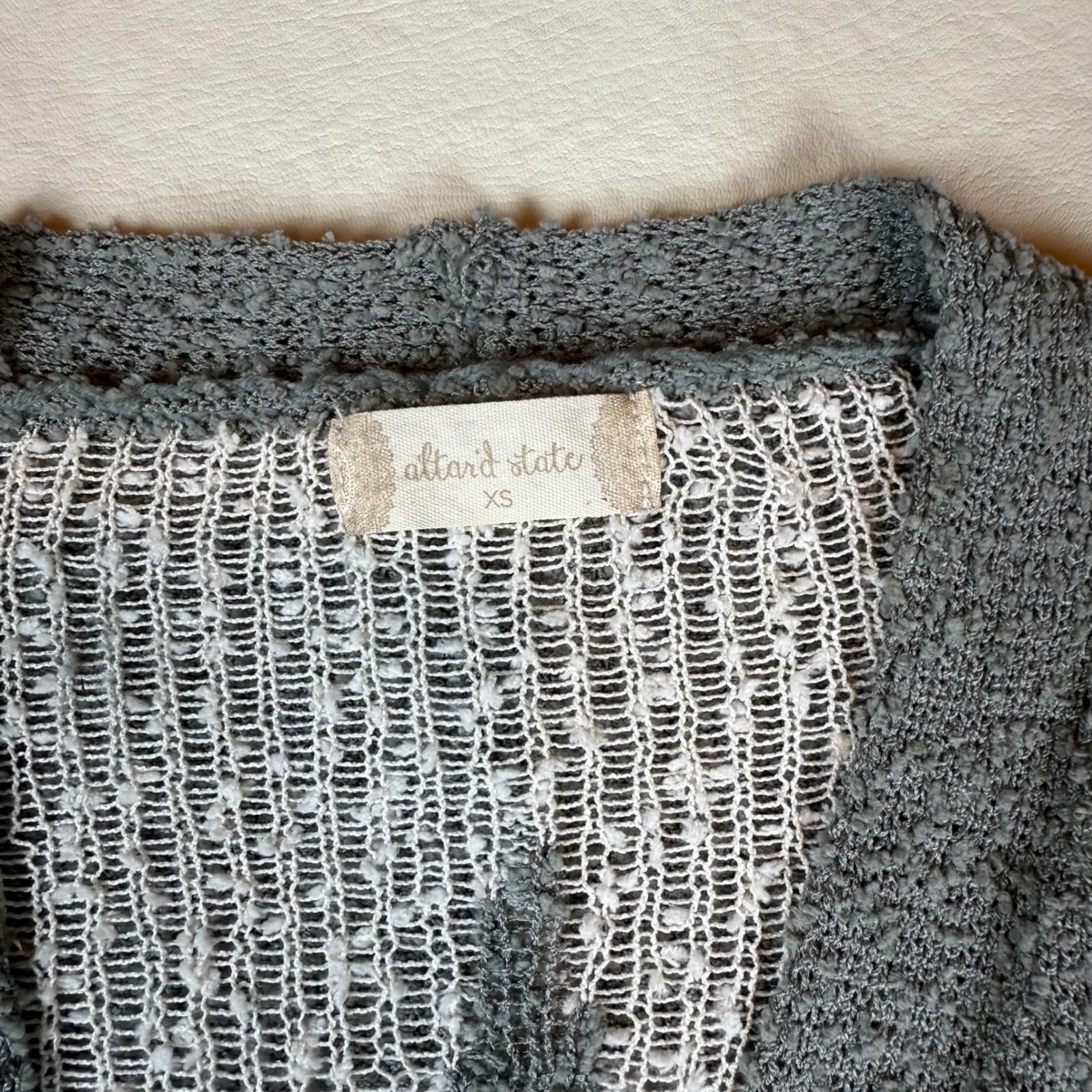 Other Altar'd State Women Grey Star Popcorn Knit Cardigan XS Size XS / US 0-2 / IT 36-38 - 4 Thumbnail
