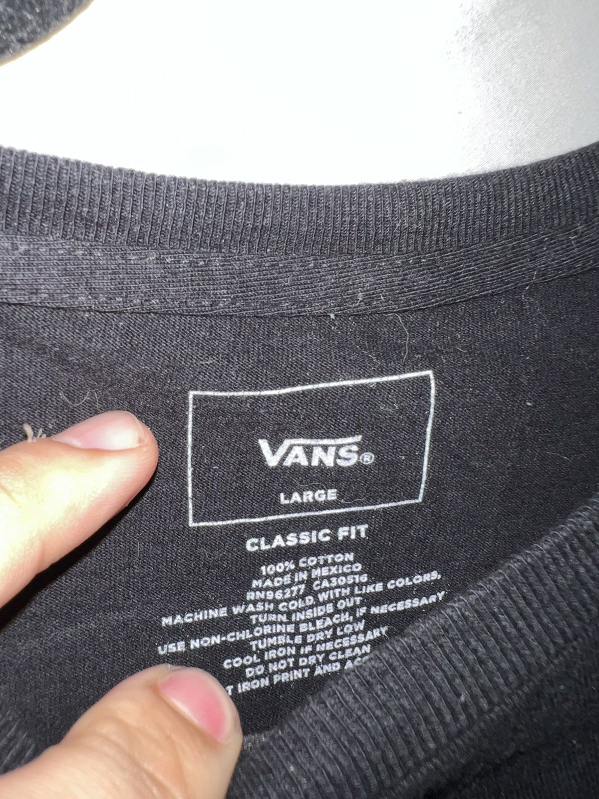 Vans Vans Men's Checker Illusion Black Shirt Size US L / EU 52-54 / 3 - 4 Thumbnail