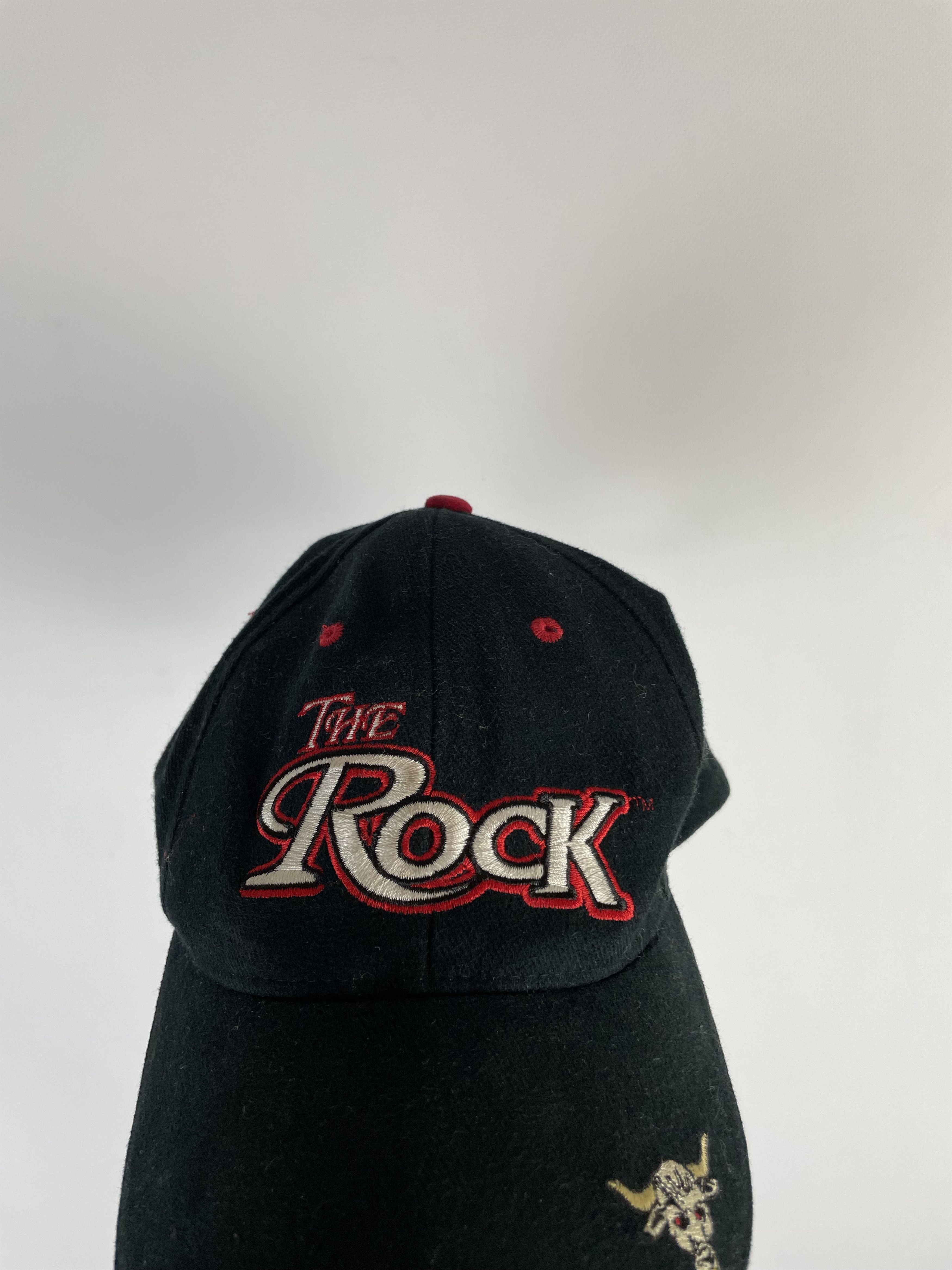 Vintage Vintage The Rock WWE cap Size ONE SIZE - 3 Thumbnail