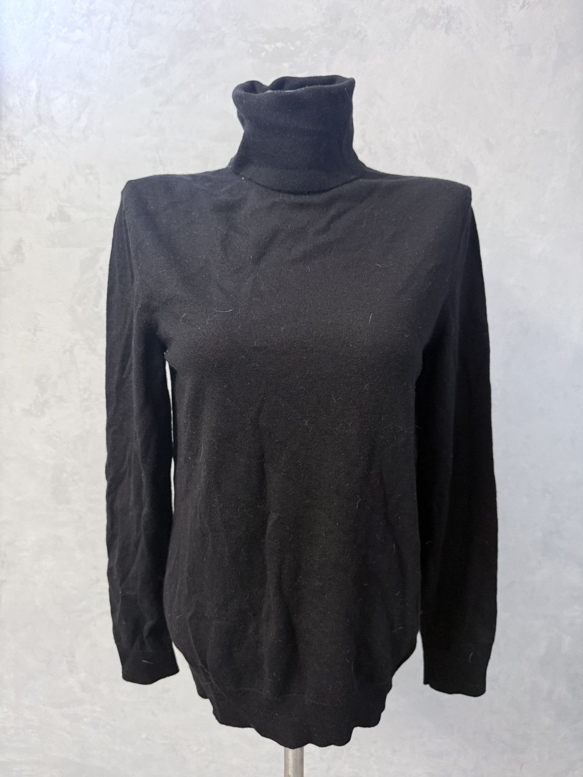 Gucci Gucci turtleneck wool black sweater womens Tom Ford Era Size L / US 10 / IT 46 - 1 Thumbnail