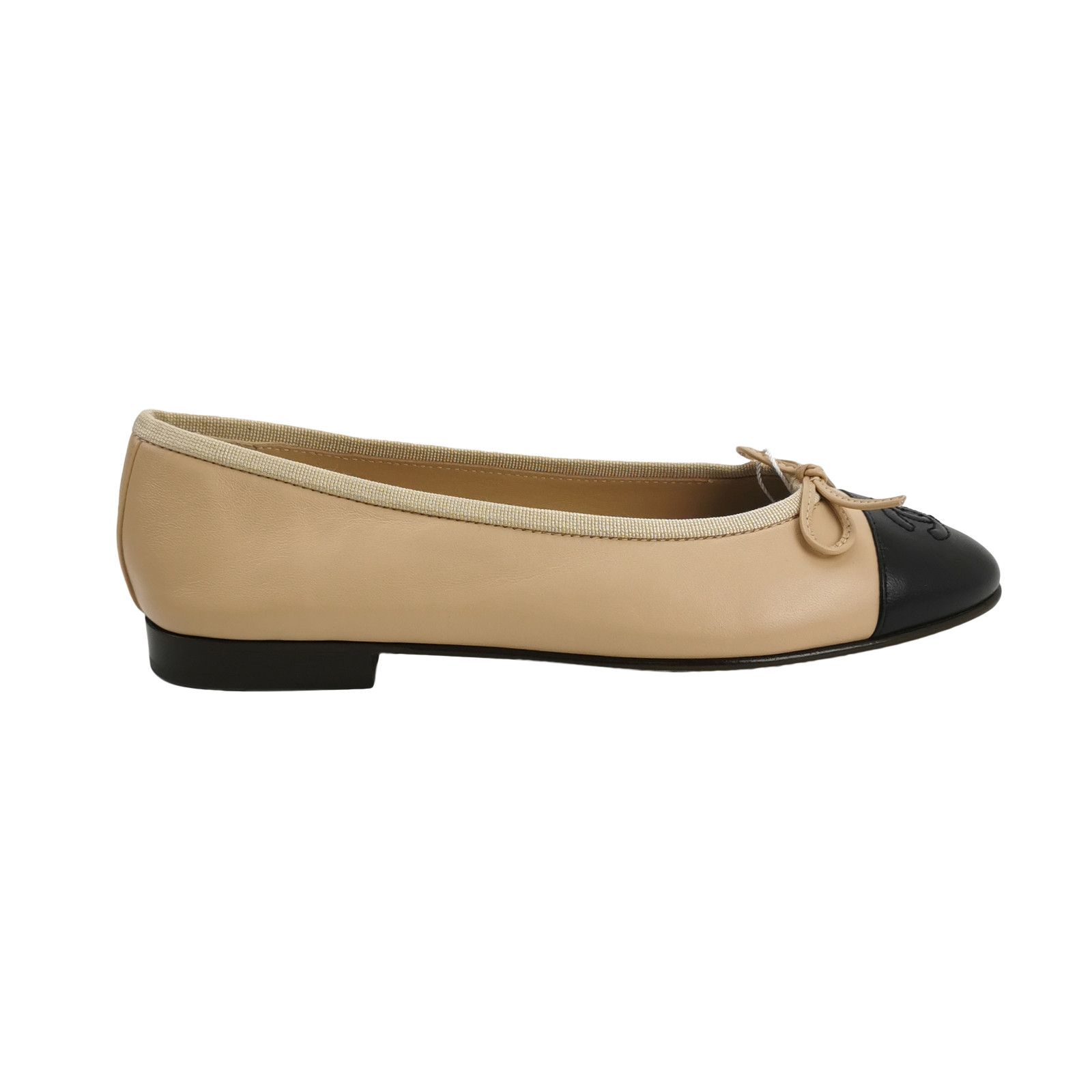 Chanel Chanel Women 7 Flats Size US 7 / IT 37 - 1 Thumbnail