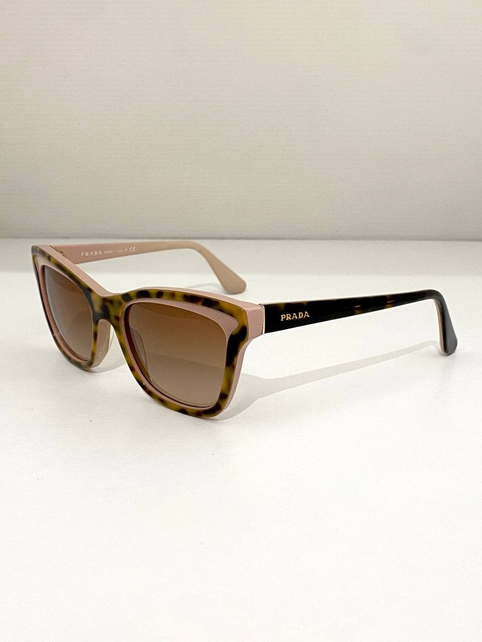 Prada Prada Logo Havana Retro Cat Eye Oversized Sunglasses Size ONE SIZE - 7 Thumbnail