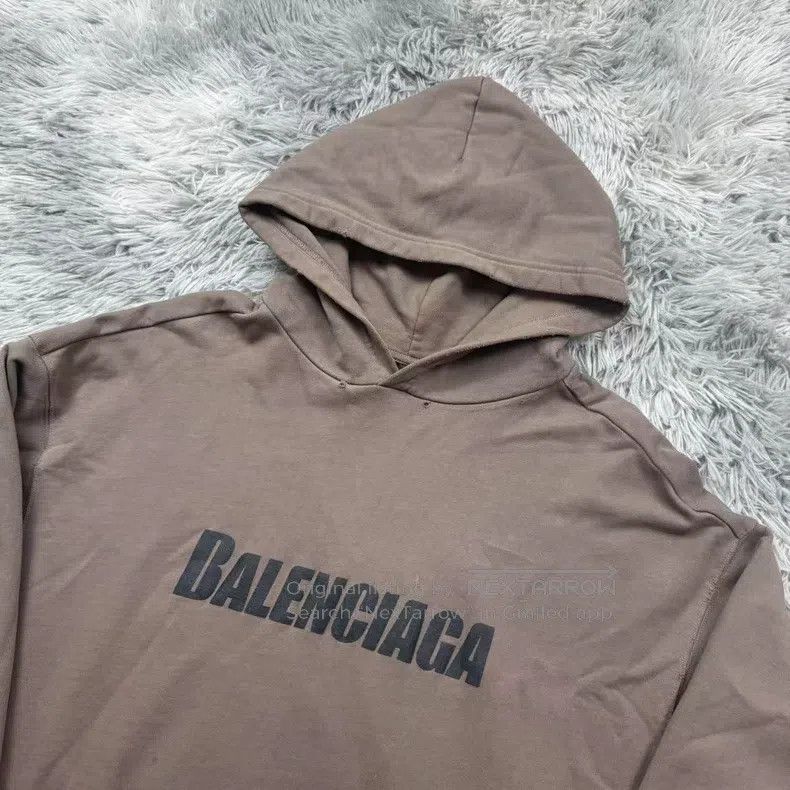 Balenciaga Balenciaga Distressed Hoodie Size US S / EU 44-46 / 1 - 2 Thumbnail