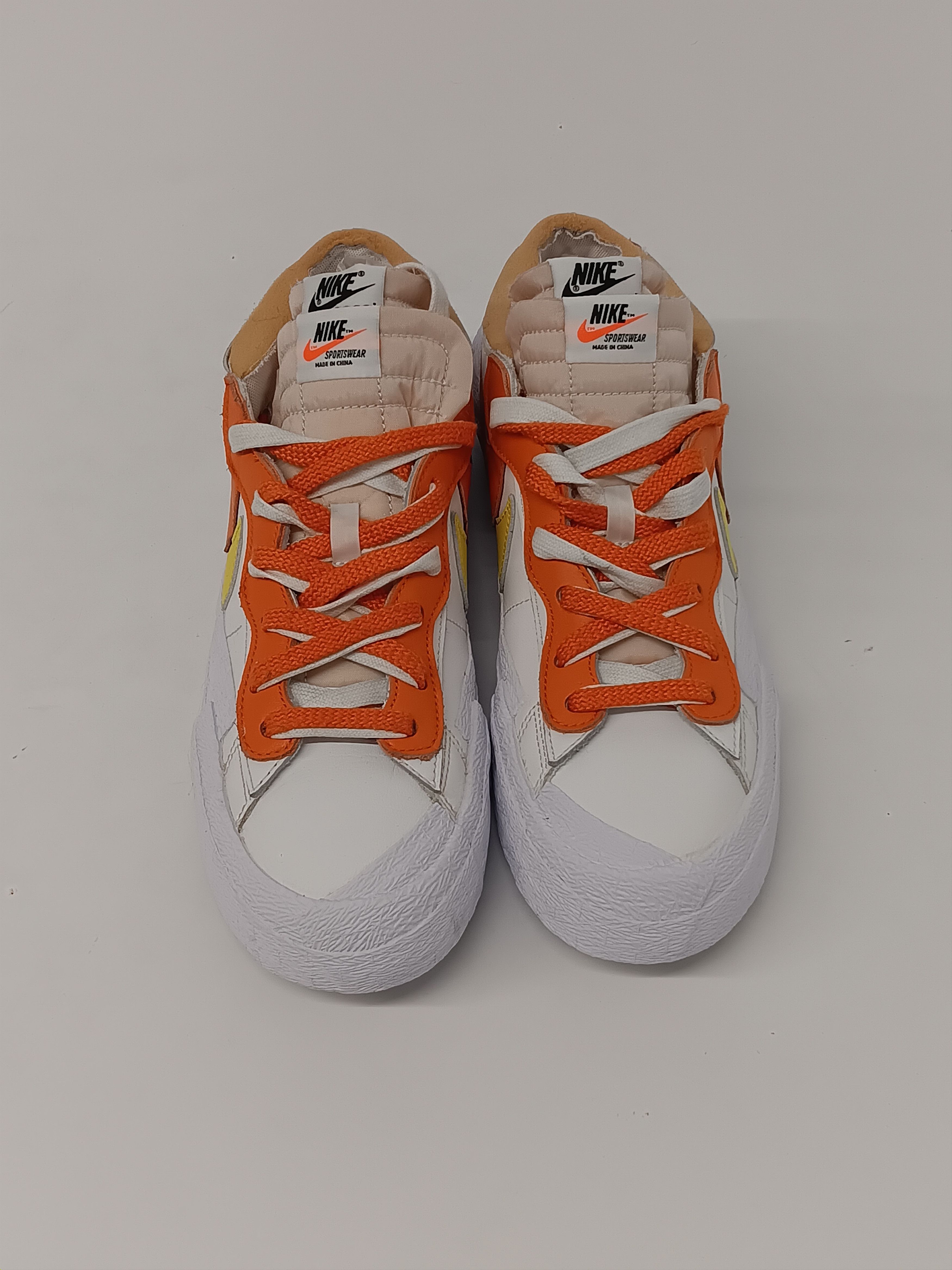 Nike NIKE x Sacai Blazer White Magma Orange Low Top Sneakers- US9 Size US 9 / EU 42 - 4 Thumbnail