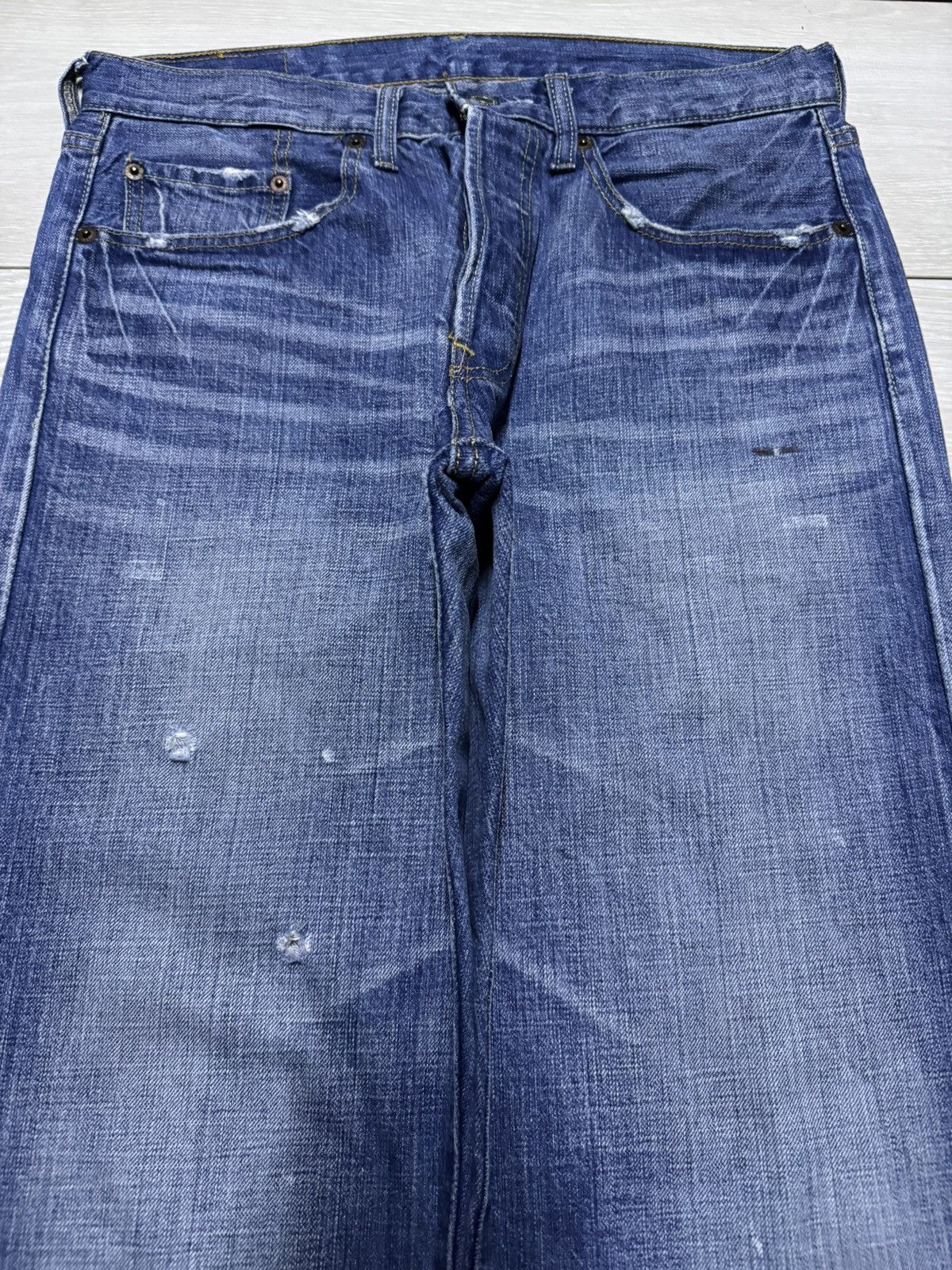 Levi's Vintage Levis 501 Faded Wash Distressed Loose Jeans Size US 31 - 3 Thumbnail