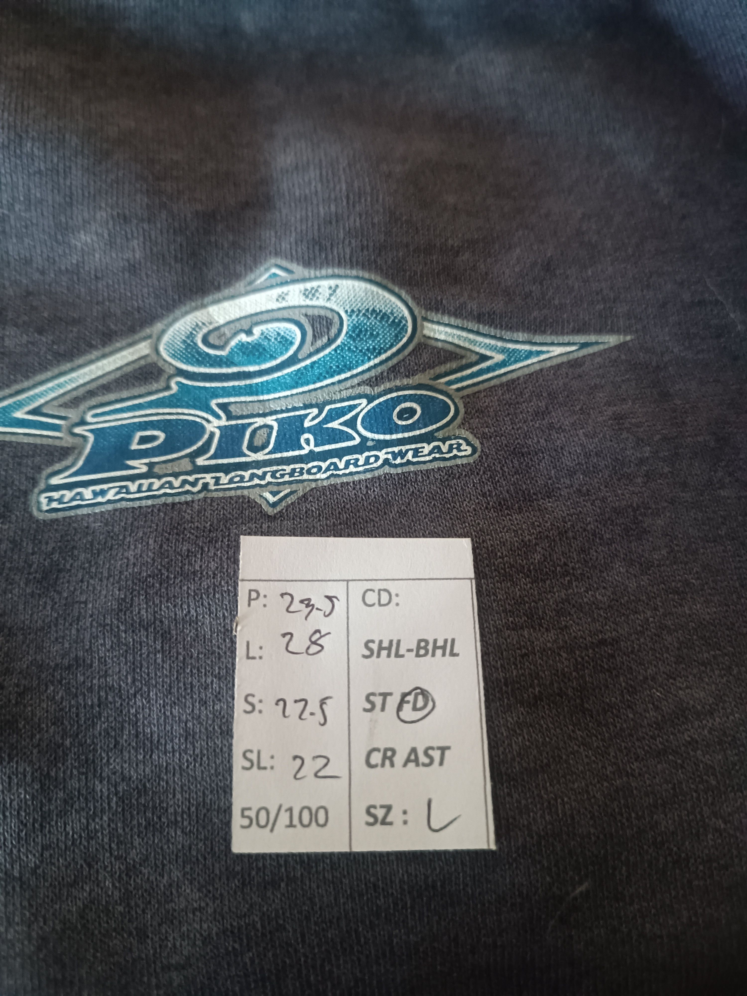 Vintage THRASHED FADED VINTAGE 90'S PIKO LONGBOARD WEAR VERY RARE Size US L / EU 52-54 / 3 - 16 Thumbnail