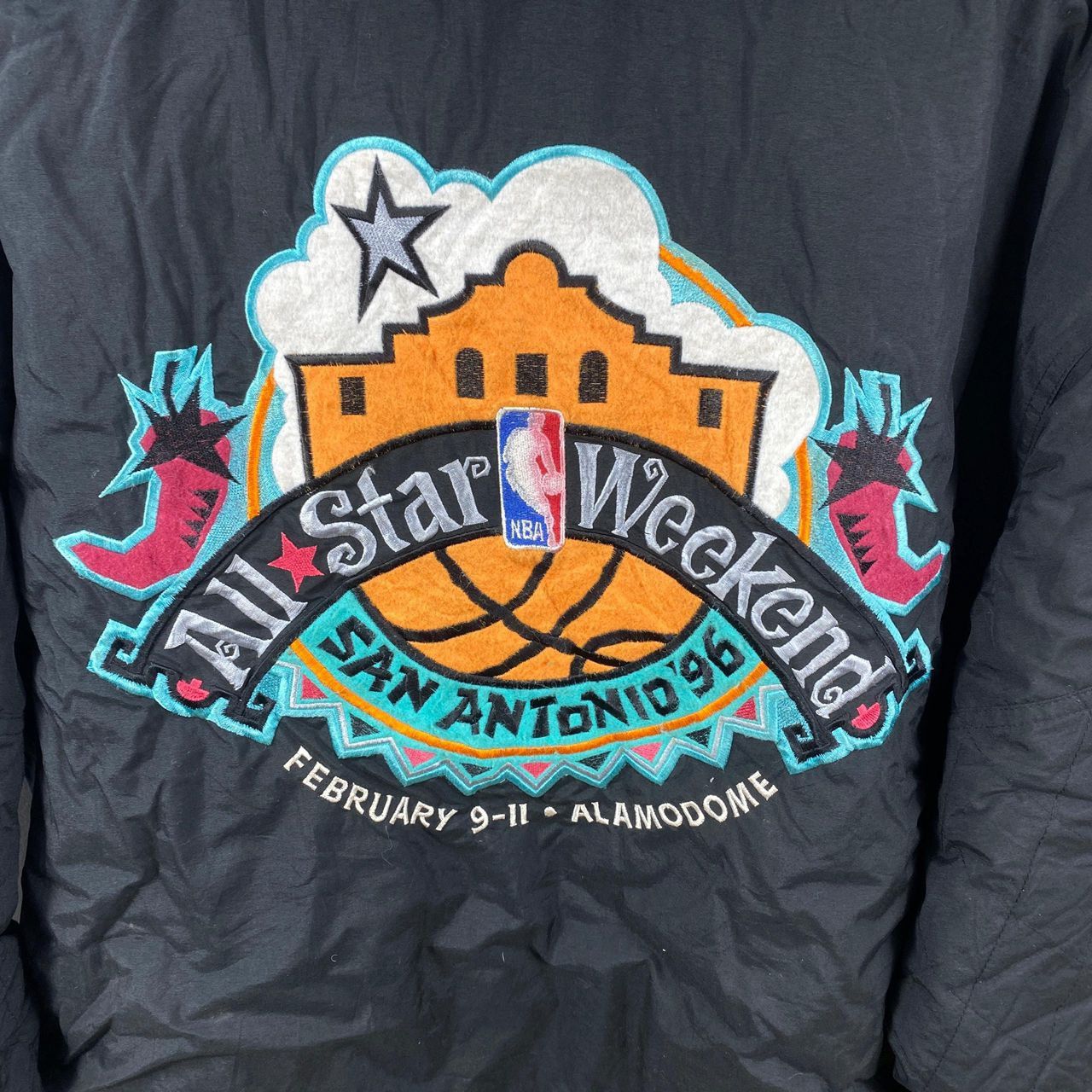 NBA Vintage 1996 NBA ALL STAR San Antonio Coat Puffer Long Size US L / EU 52-54 / 3 - 2 Thumbnail