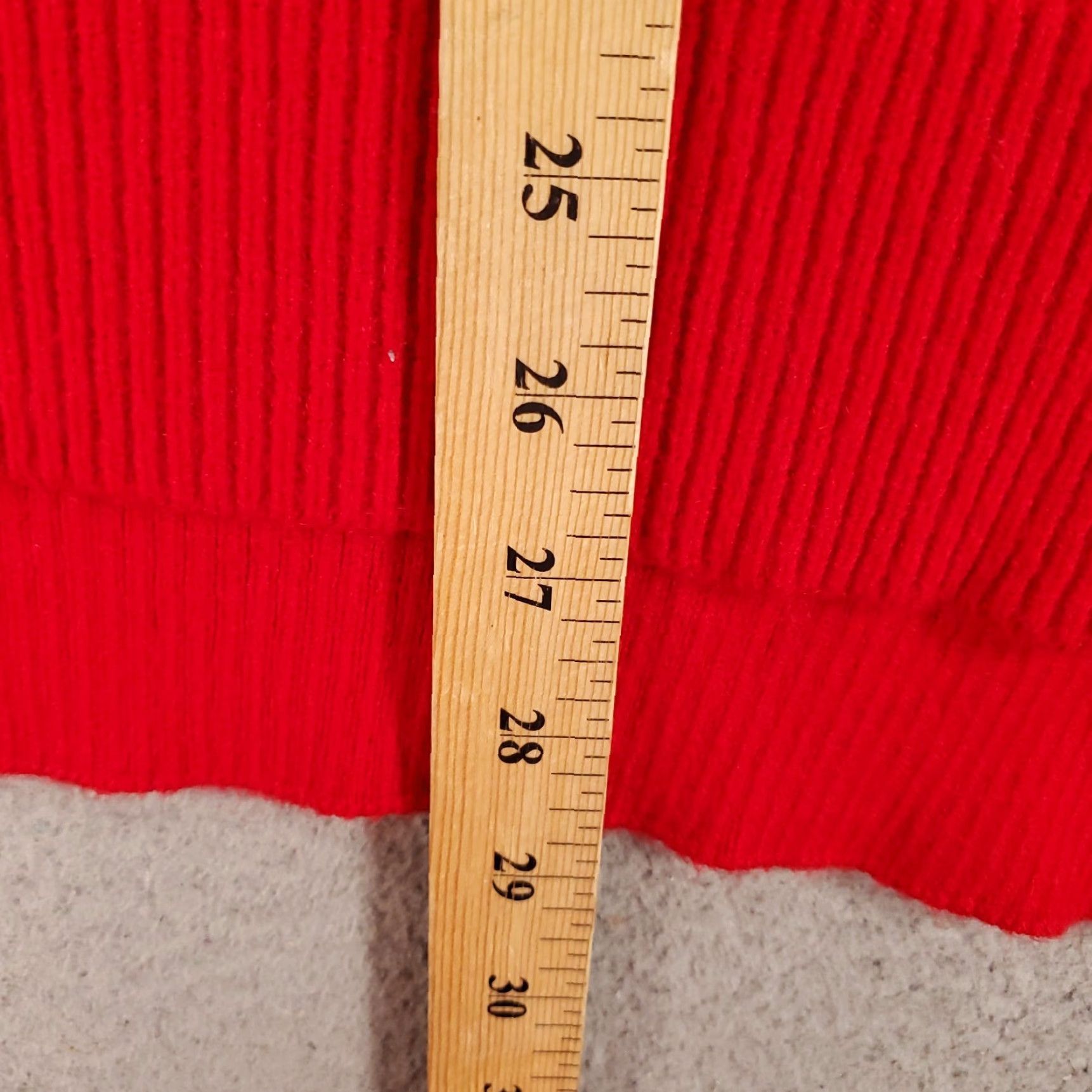 Vintage Tahari Sweater Womens Size Large Red Knit Long Sleeve Pullover Ribbed Size L / US 10 / IT 46 - 3 Thumbnail