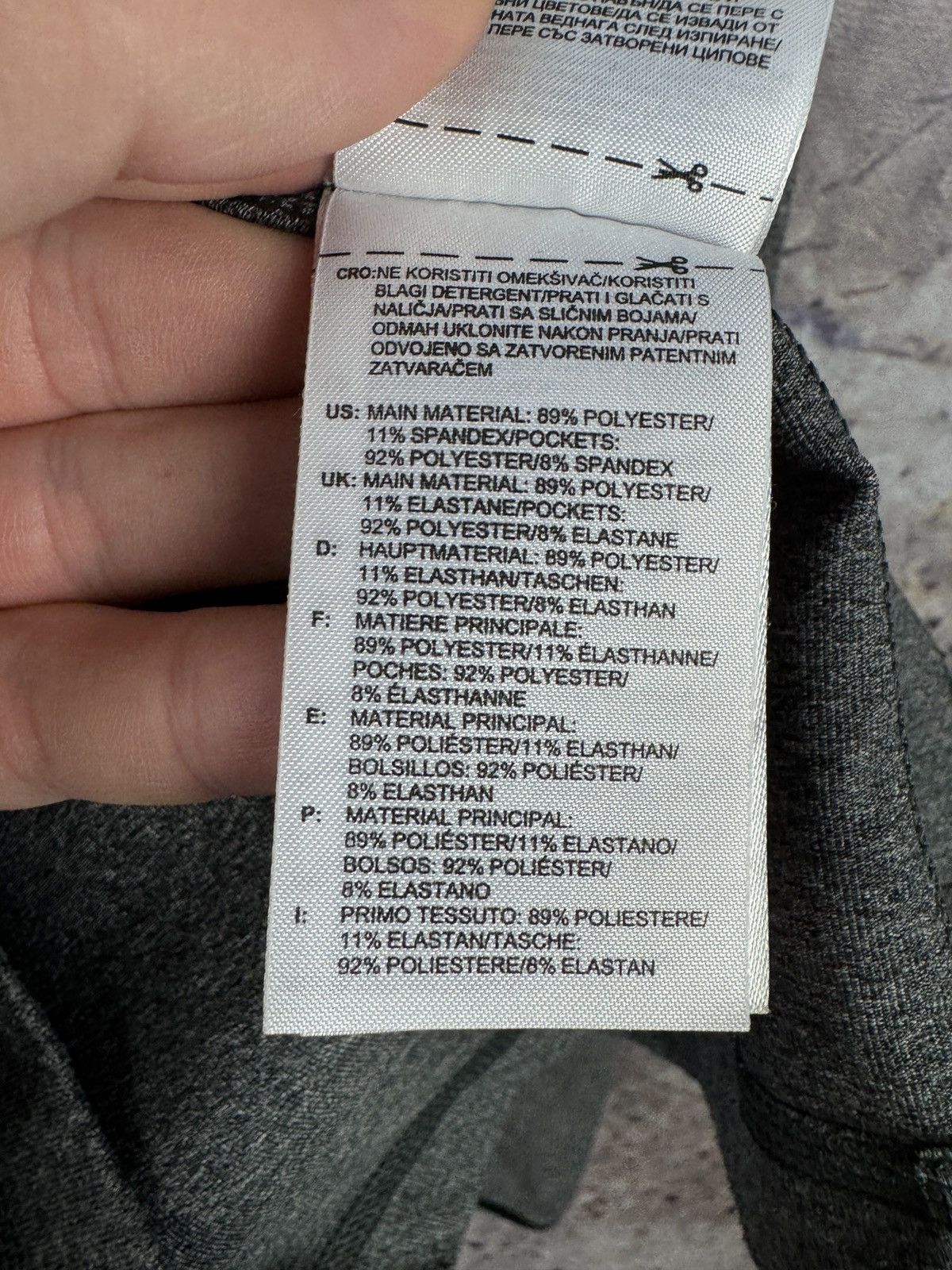 Reebok Women’s Reebok Full Zip Sweatshirt Sportswear Size XS Size XS / US 0-2 / IT 36-38 - 11 Thumbnail