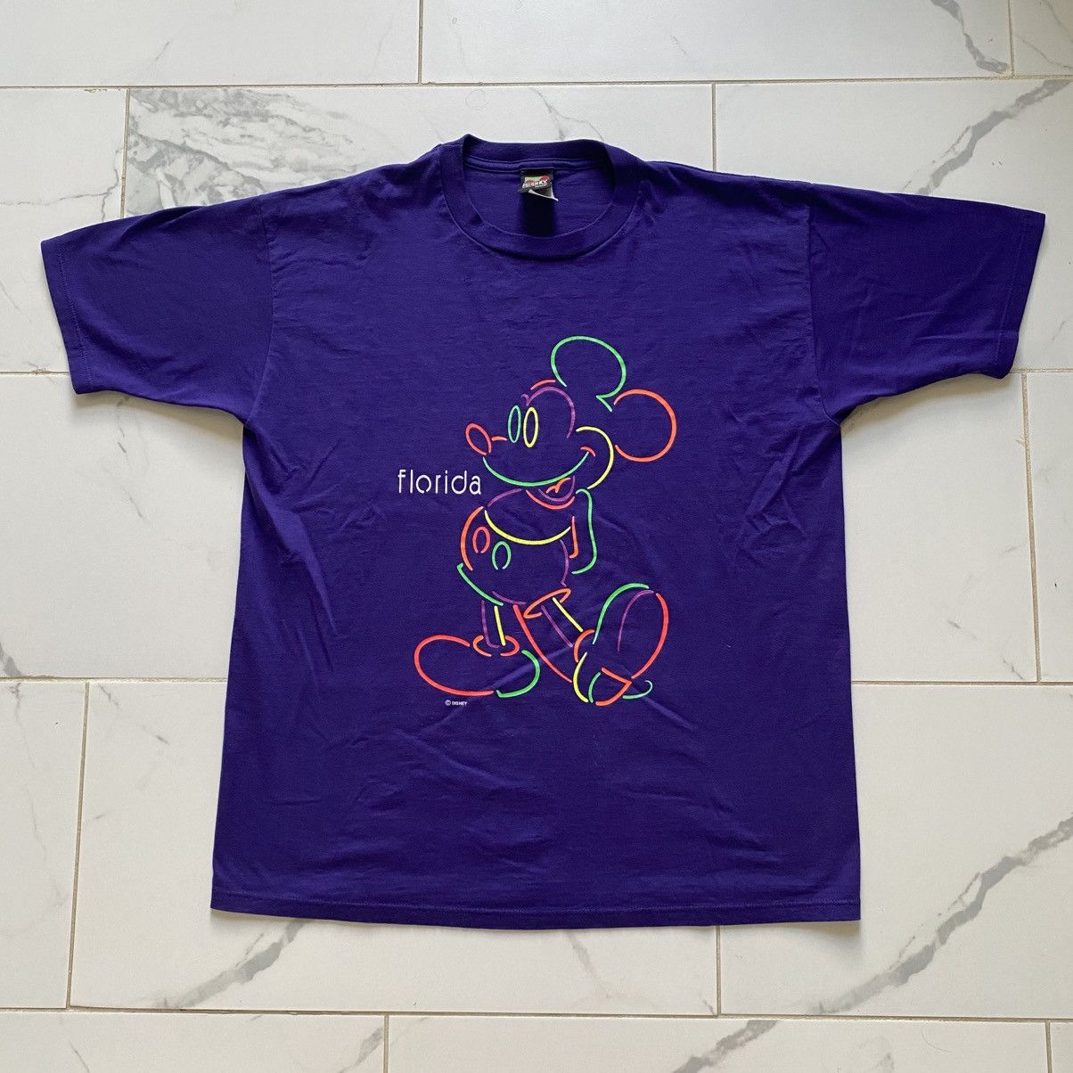 Mickey Unlimited Vintage 1990s 90s Mickey Mouse Unlimited Florida T Shirt Tee Size US XL / EU 56 / 4 - 1 Thumbnail