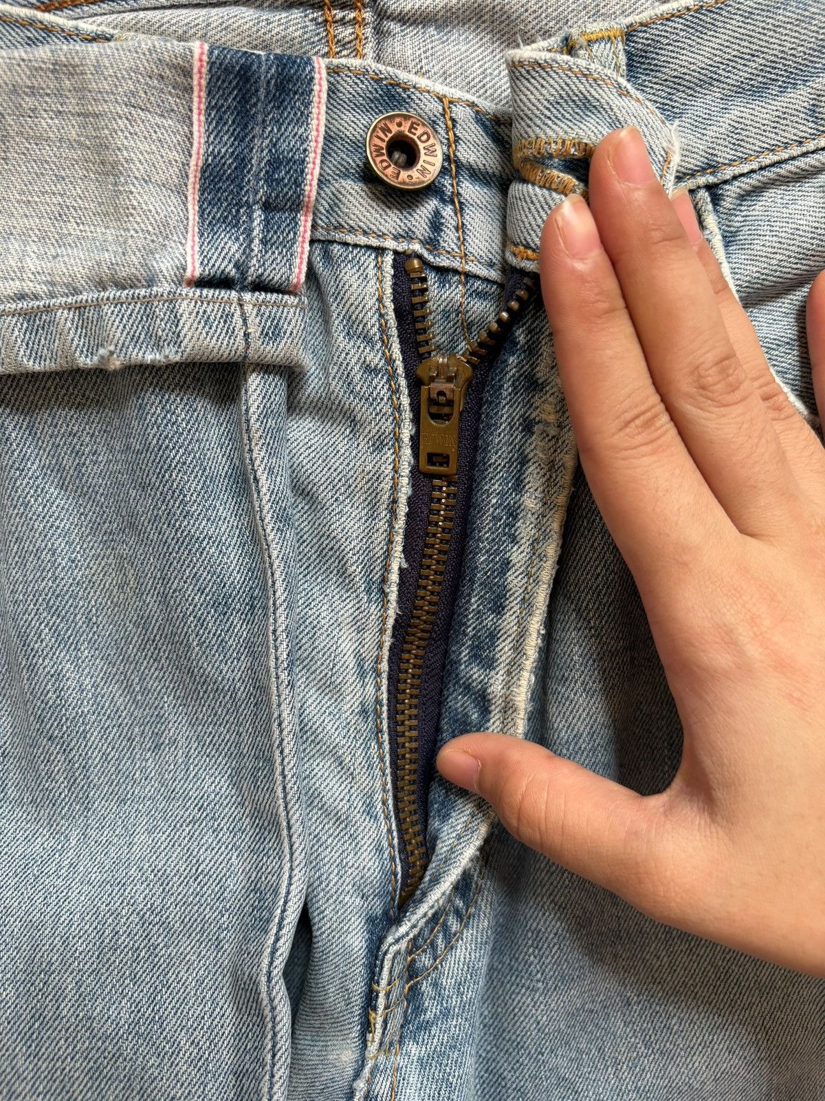 Edwin × Japanese Brand Vintage Edwin 505 X Selvedge Faded Wash Rip Baggy Jeans Size US 32 / EU 48 - 4 Thumbnail