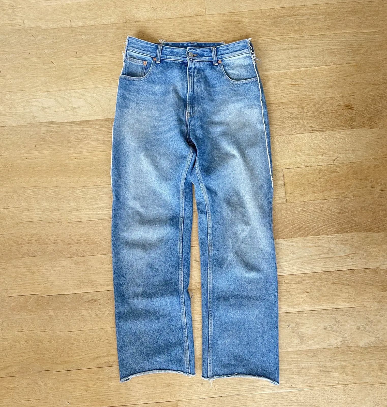 Maison Margiela Raw Hem Blue Wash Denim Size US 30 / EU 46 - 2 Thumbnail