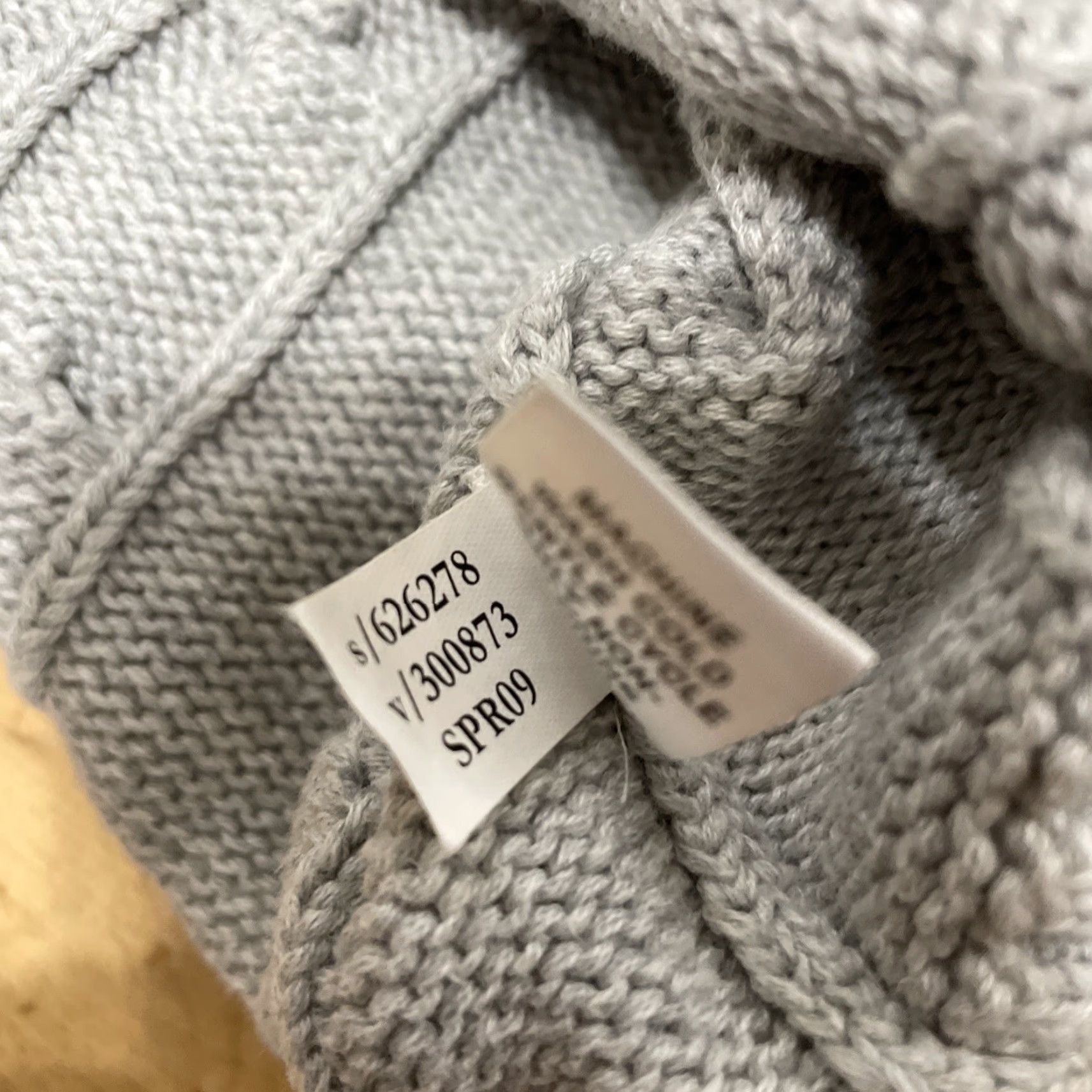 Banana Republic VINTAGE Banana Republic Sweater Men M Gray Cable Knit Open Collar Yacht Old Money Shirt (Not allowed: new words). Size US M / EU 48-50 / 2 - 7 Thumbnail