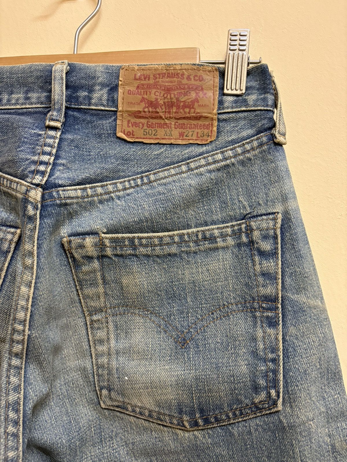 Levi's Vintage 90s Levis 502 XX J22 W27 L34 Selvedge Jeans Size US 27 - 7 Thumbnail
