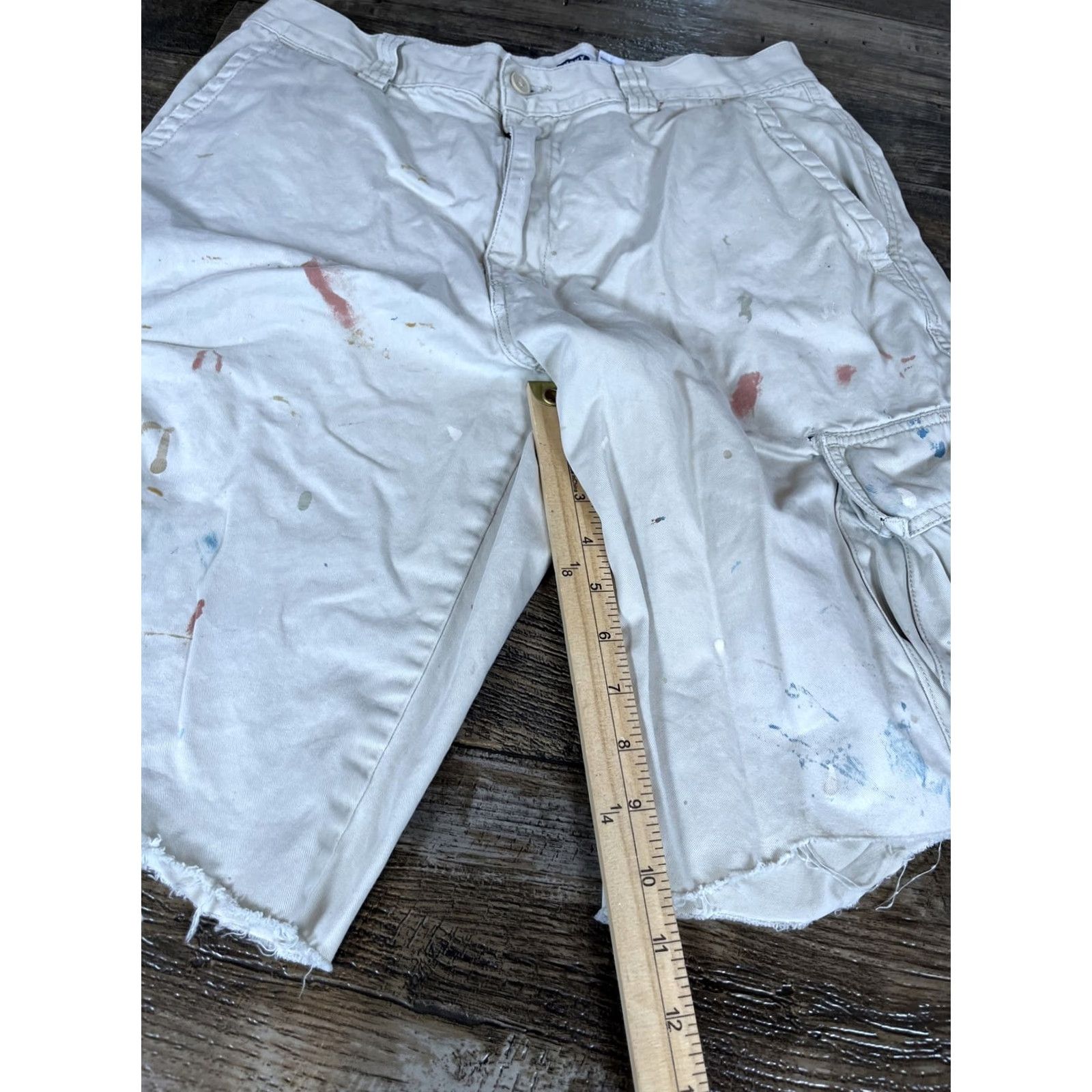 Old Navy VINTAGE Old Navy Cargo Shorts Mens 32 White Distressed Baggy 90s Grunge Y2K Mens Size US 32 / EU 48 - 3 Thumbnail