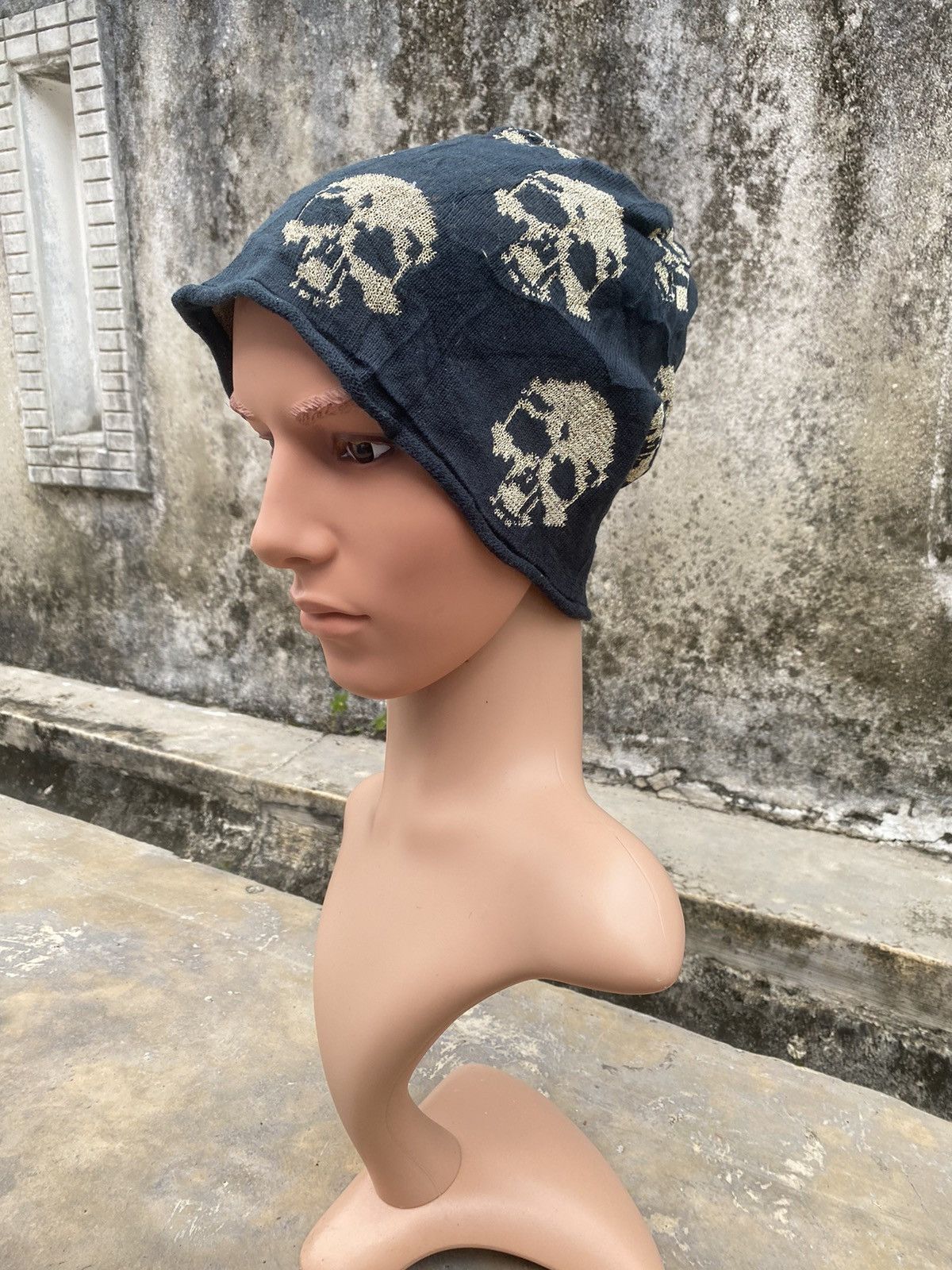 Other Skull Knitted Beanie Hat Size ONE SIZE - 2 Thumbnail