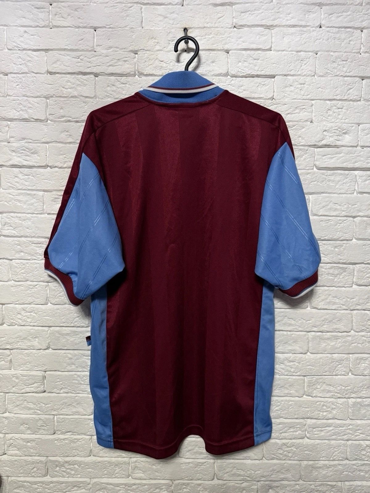 PONY Rare Vintage Pony West Ham United Jersey 97/98 Home Jersey Size US M / EU 48-50 / 2 - 8 Thumbnail
