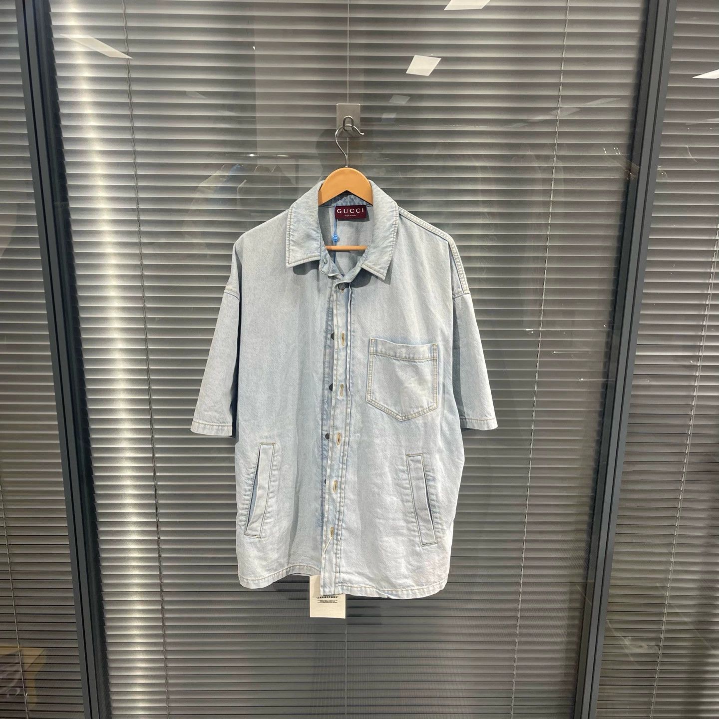 Gucci Gucci 25ss Denim Short-Sleeve Shacket 46 99New Size US S / EU 44-46 / 1 - 1 Thumbnail