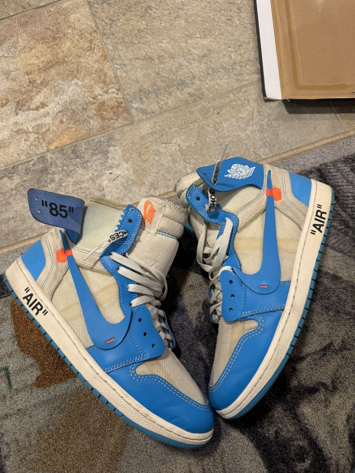 Off white x nike rubber dunk unc