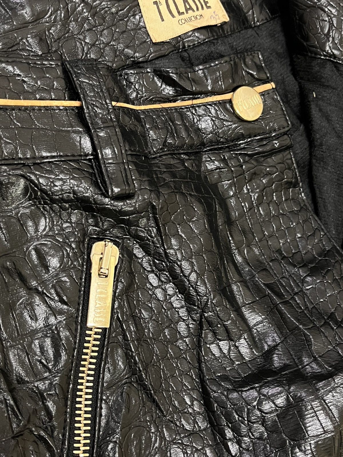 Alviero Martini × Leather × Vintage Leather punk style alviero martini pant Size 25" / US 0 / IT 36 - 5 Thumbnail