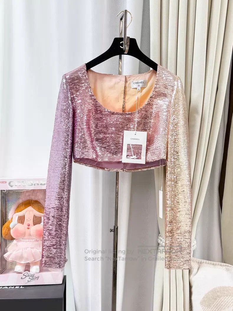 Chanel Chanel Mermaid girl full of sequins long sleeves Size XS / US 0-2 / IT 36-38 - 1 Thumbnail