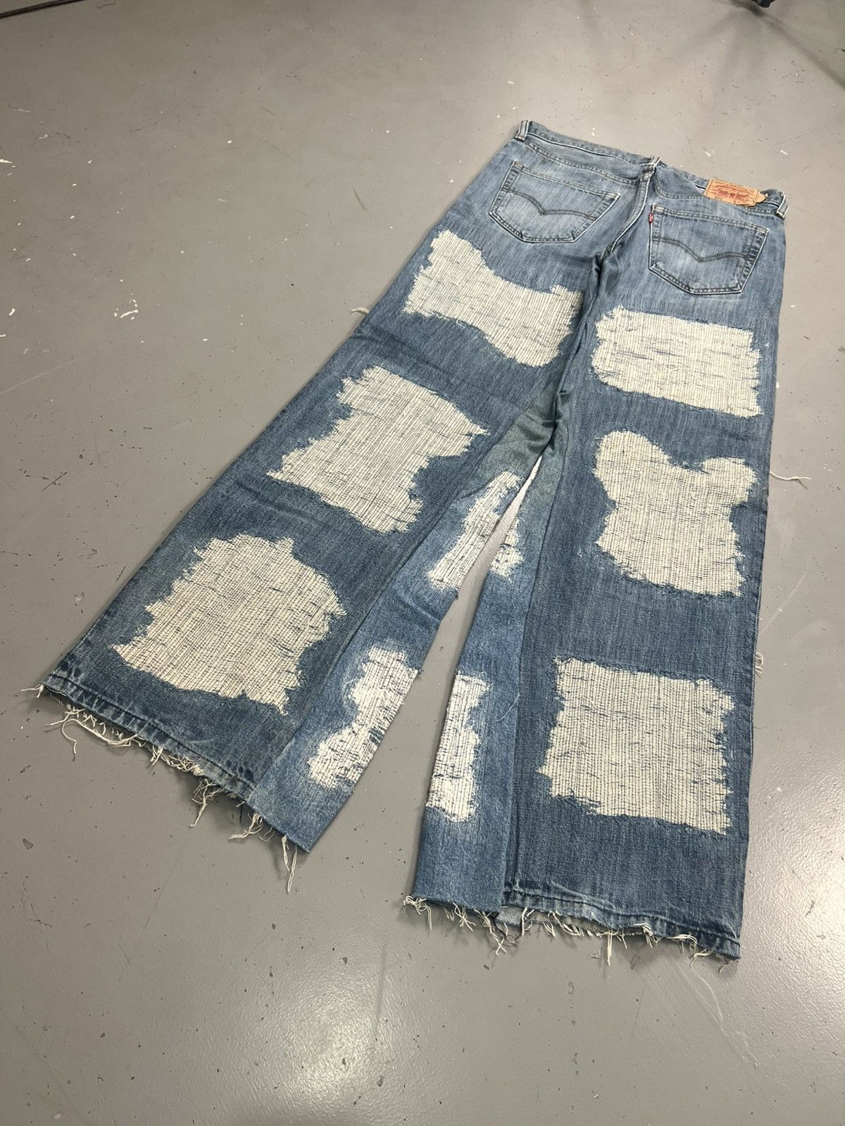 Levi's Rare vintage Levi’s distressed baggy fit denim Size US 34 / EU 50 - 8 Thumbnail