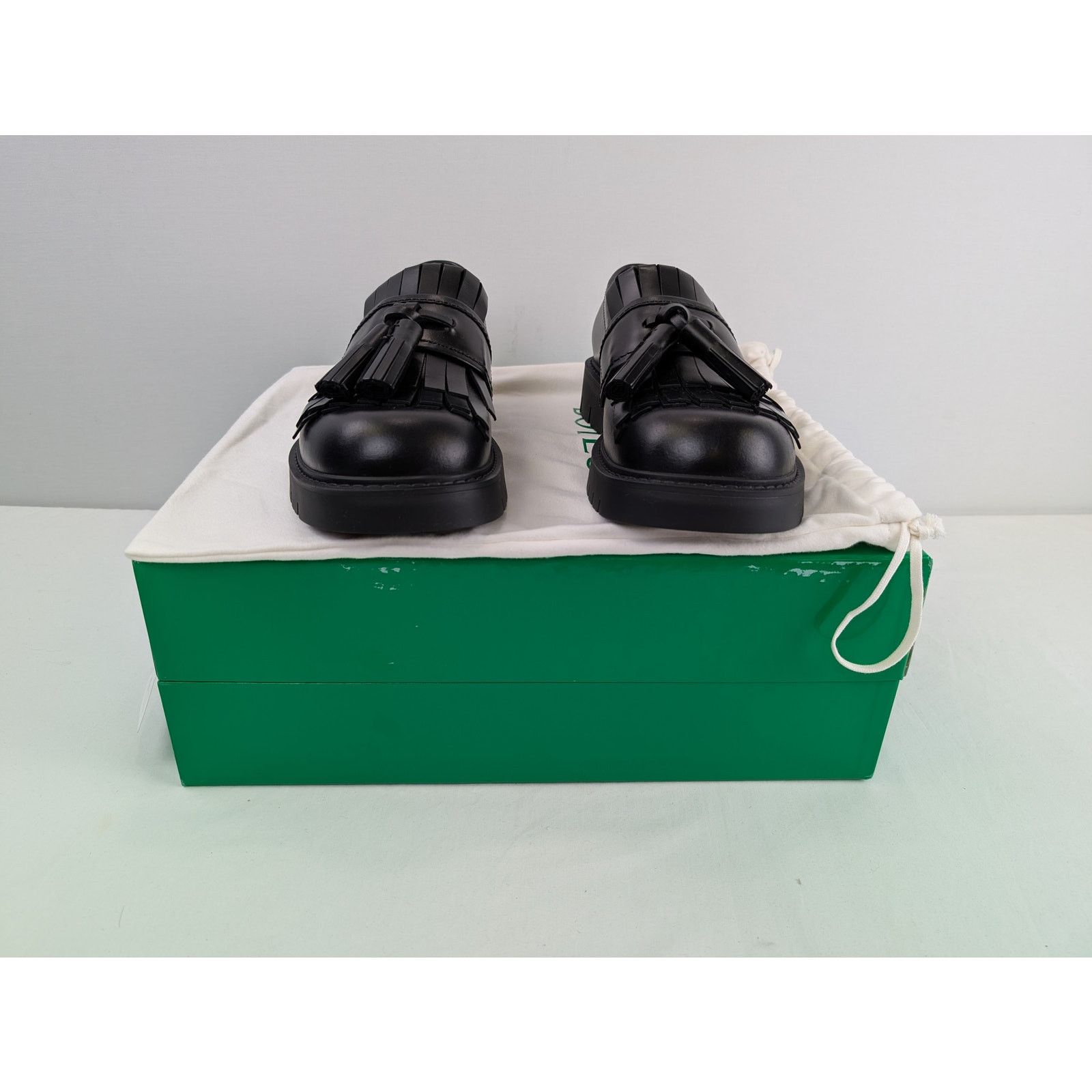 Bottega Veneta o1rshd1 Deep Calf Haddock Loafer Boots in Black Size US 11 / EU 44 - 16 Thumbnail