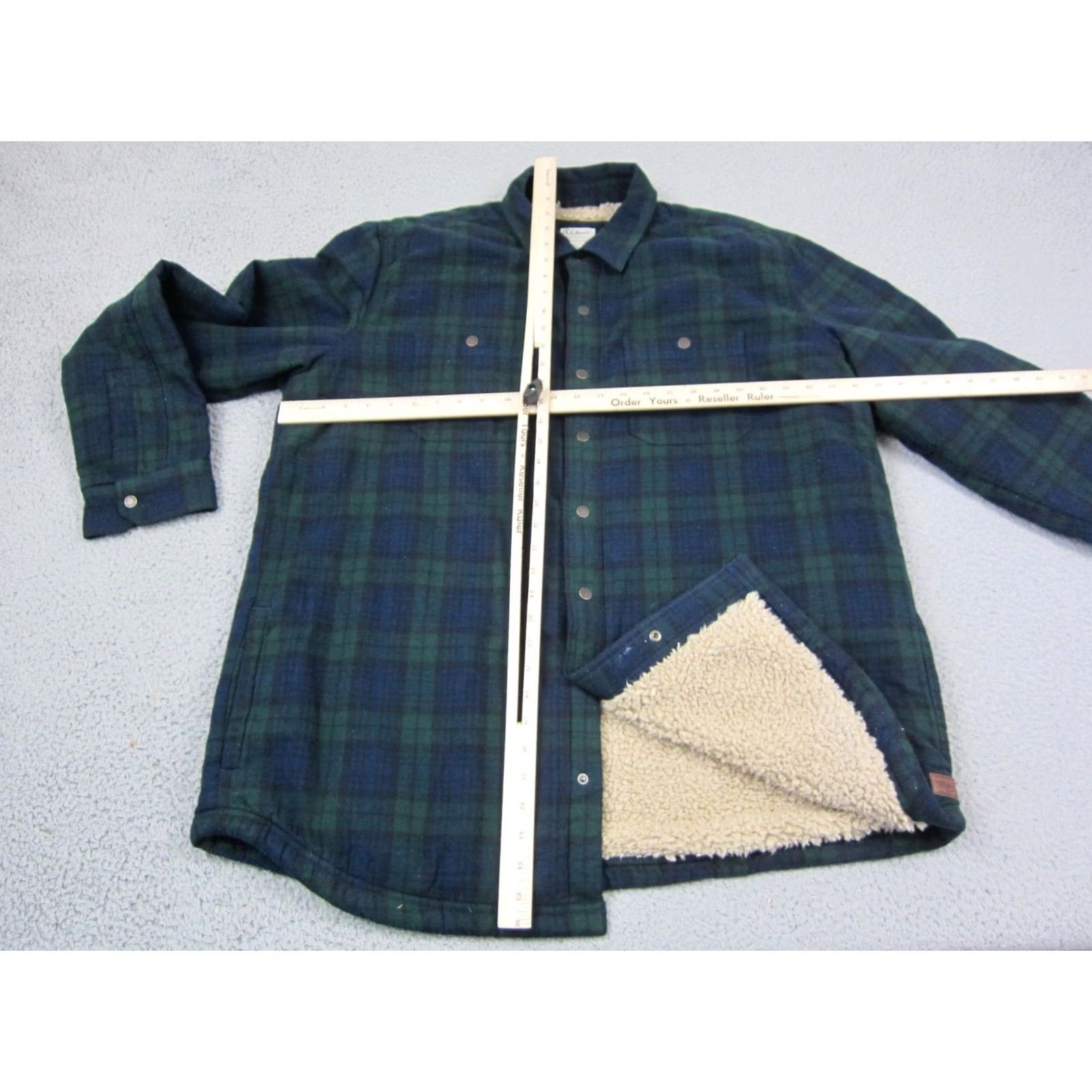 Vintage LL Bean Shirt Shacket XLT Green Plaid Flannel Sherpa Lined Button-Up Shirt Mens Big & Tall Casual Workwear 80s 90s Outdoor Size US XL / EU 56 / 4 - 7 Thumbnail