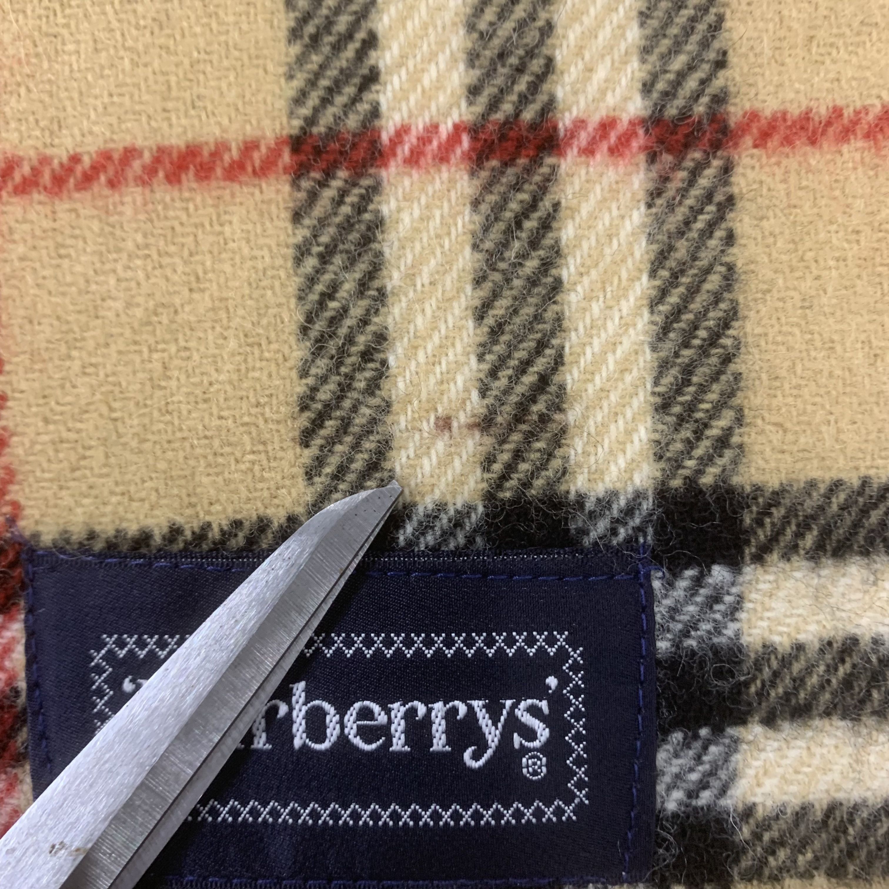 Burberry Burberry Scarf Wool Muffler Neck Wrap BL9288 Size ONE SIZE - 7 Thumbnail
