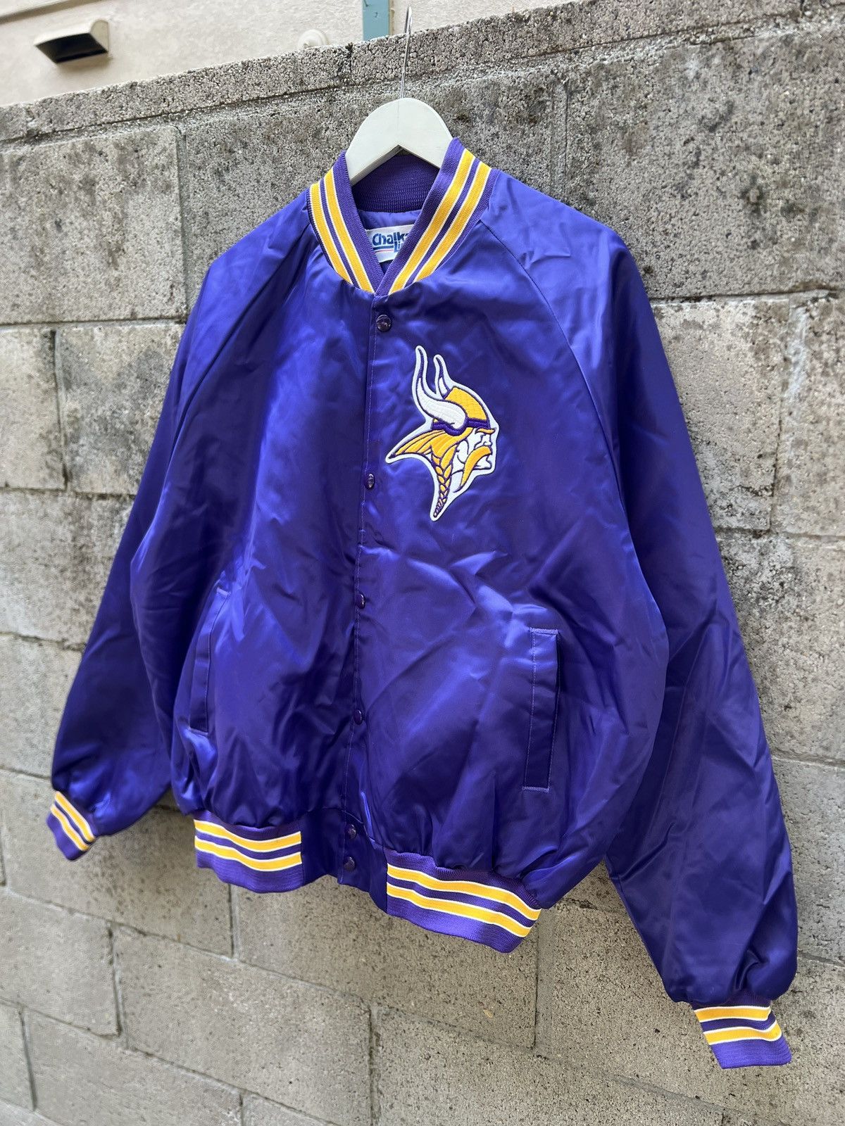 NFL Vintage 80’s Minnesota Vikings Bomber Jacket Made In USA Size US XL / EU 56 / 4 - 9 Thumbnail