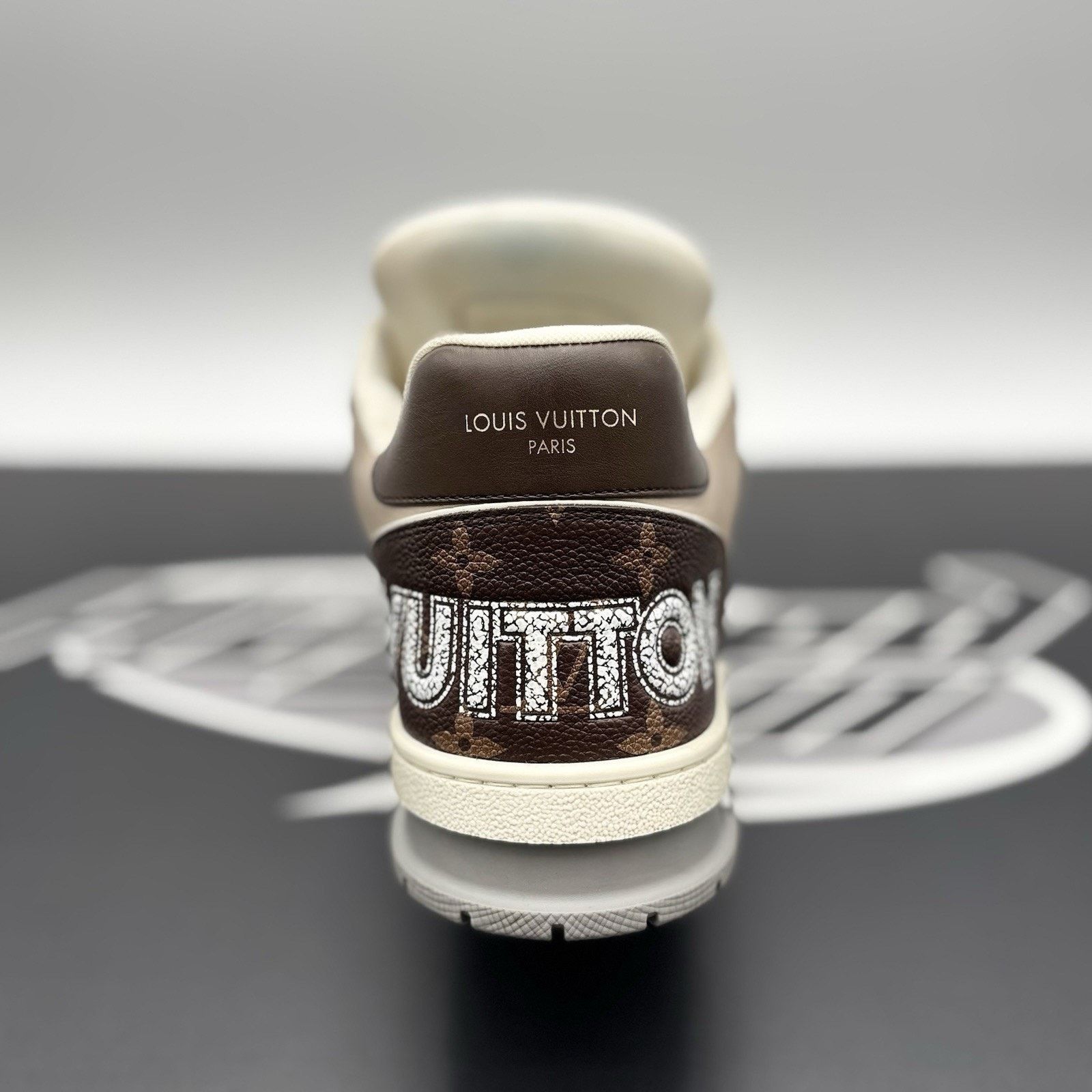 Louis Vuitton 10-10.5 US Louis Vuitton Trainer Strap ' Brown Beige ' GREAT Size US 10 / EU 43 - 3 Thumbnail