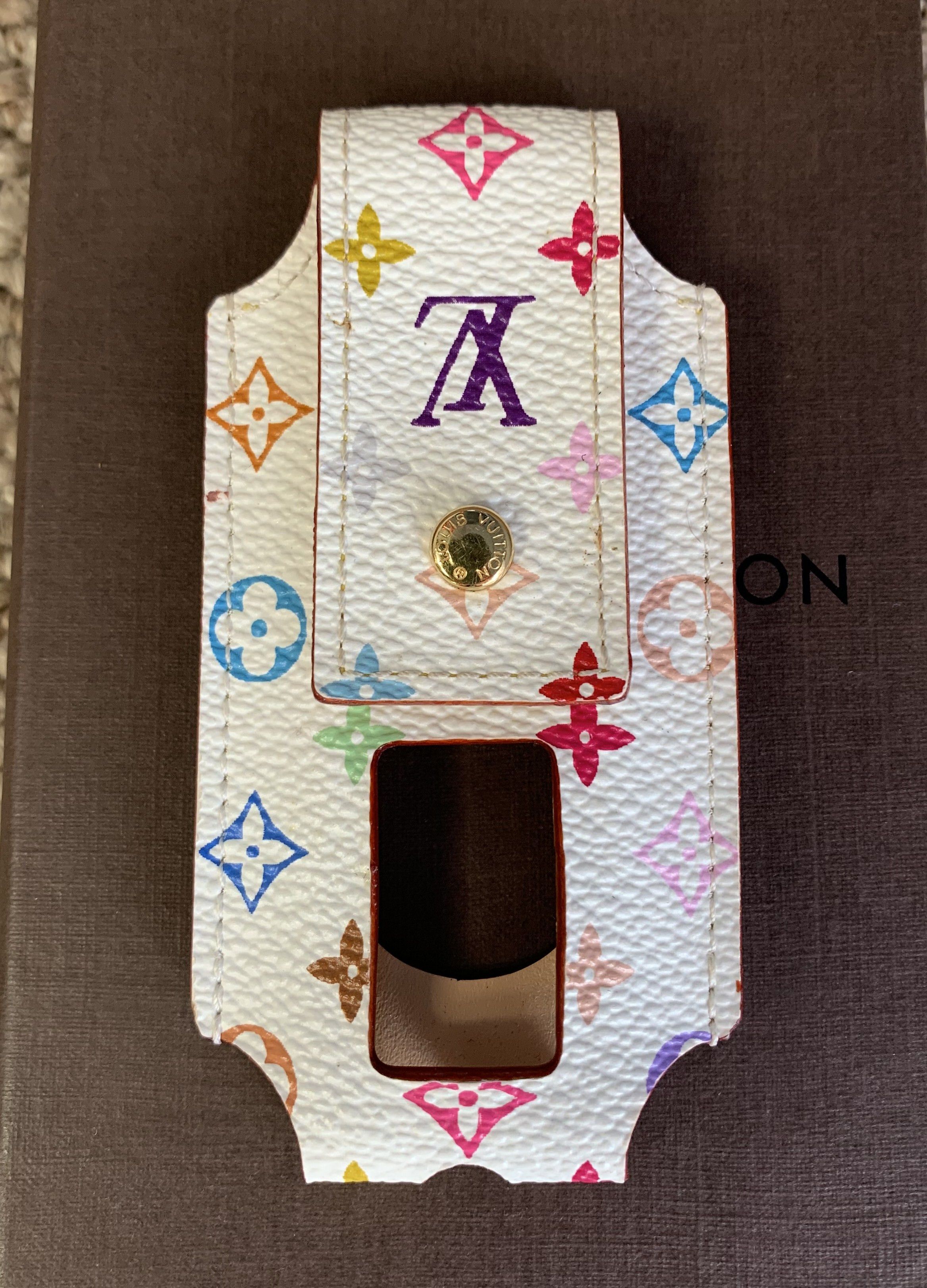 Louis Vuitton × Takashi Murakami S/S 2003 Louis Vuitton x Murakami Monogram Ipod Case Size ONE SIZE - 1 Thumbnail