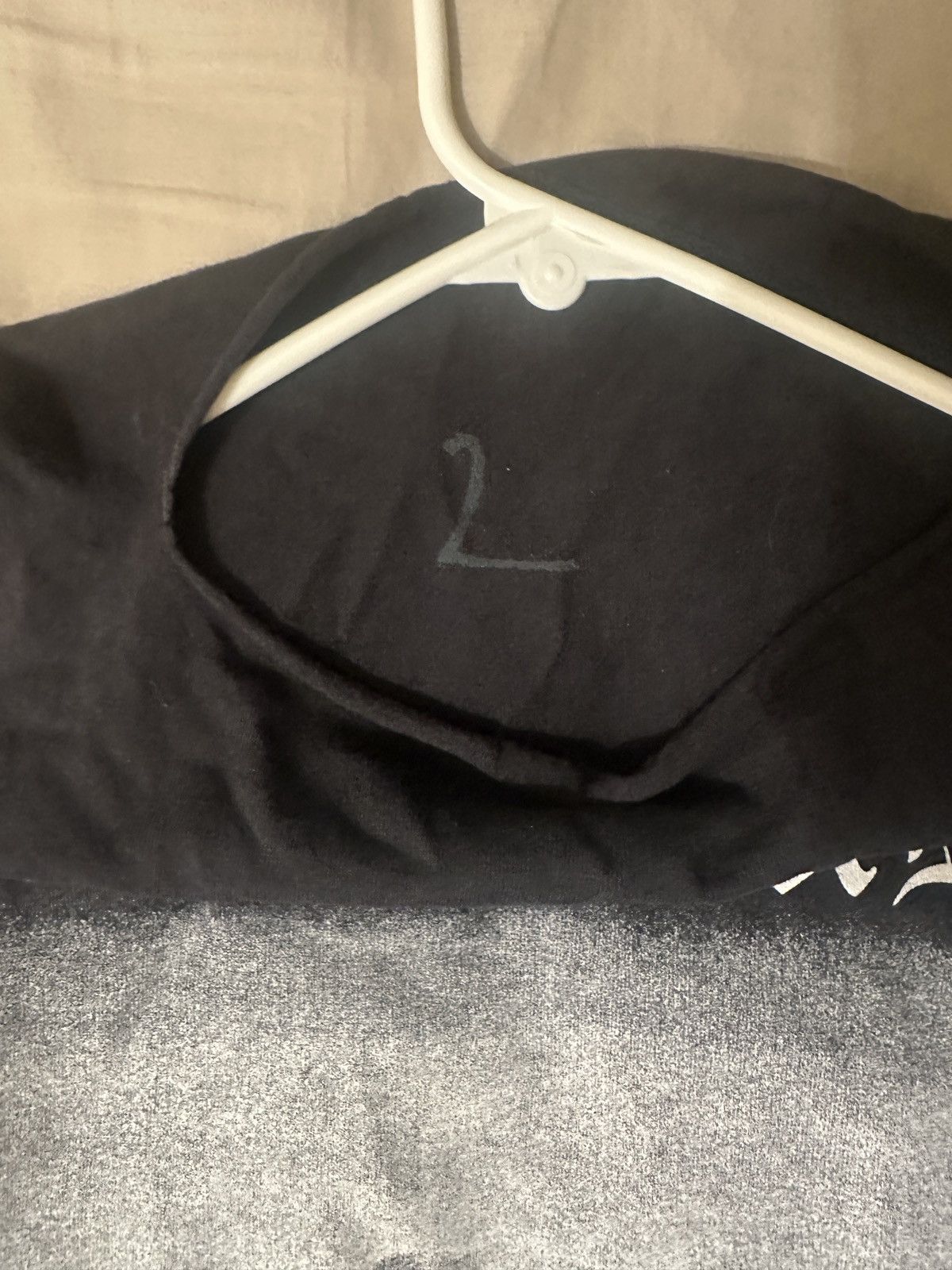 Kanye West Vultures V1 cropped longsleeve Size US L / EU 52-54 / 3 - 2 Thumbnail