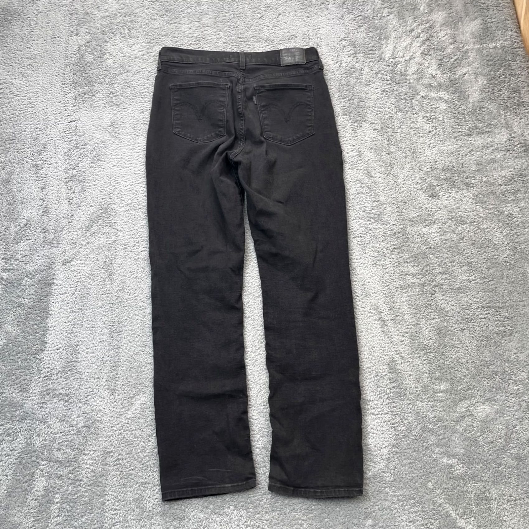 Levi's Levi's Jeans Womens 10 Black Classic Straight Denim Cotton Stretch Dark Wash 5-Pocket Inseam 28 in Regular Fit Button Zipper logo City USA Size 30" / US 8 / IT 44 - 2 Thumbnail