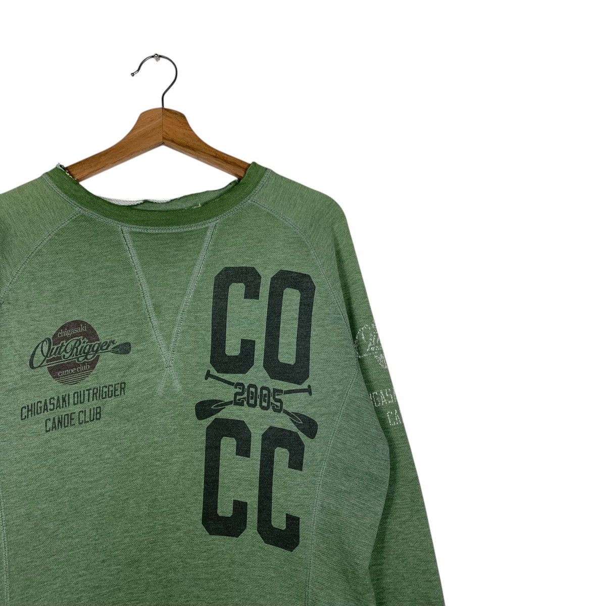 Japanese Brand CHIGASAKI OUTRIGGER Canoe Club 2005 Sweatshirt #1448-C65 Size US S / EU 44-46 / 1 - 5 Thumbnail