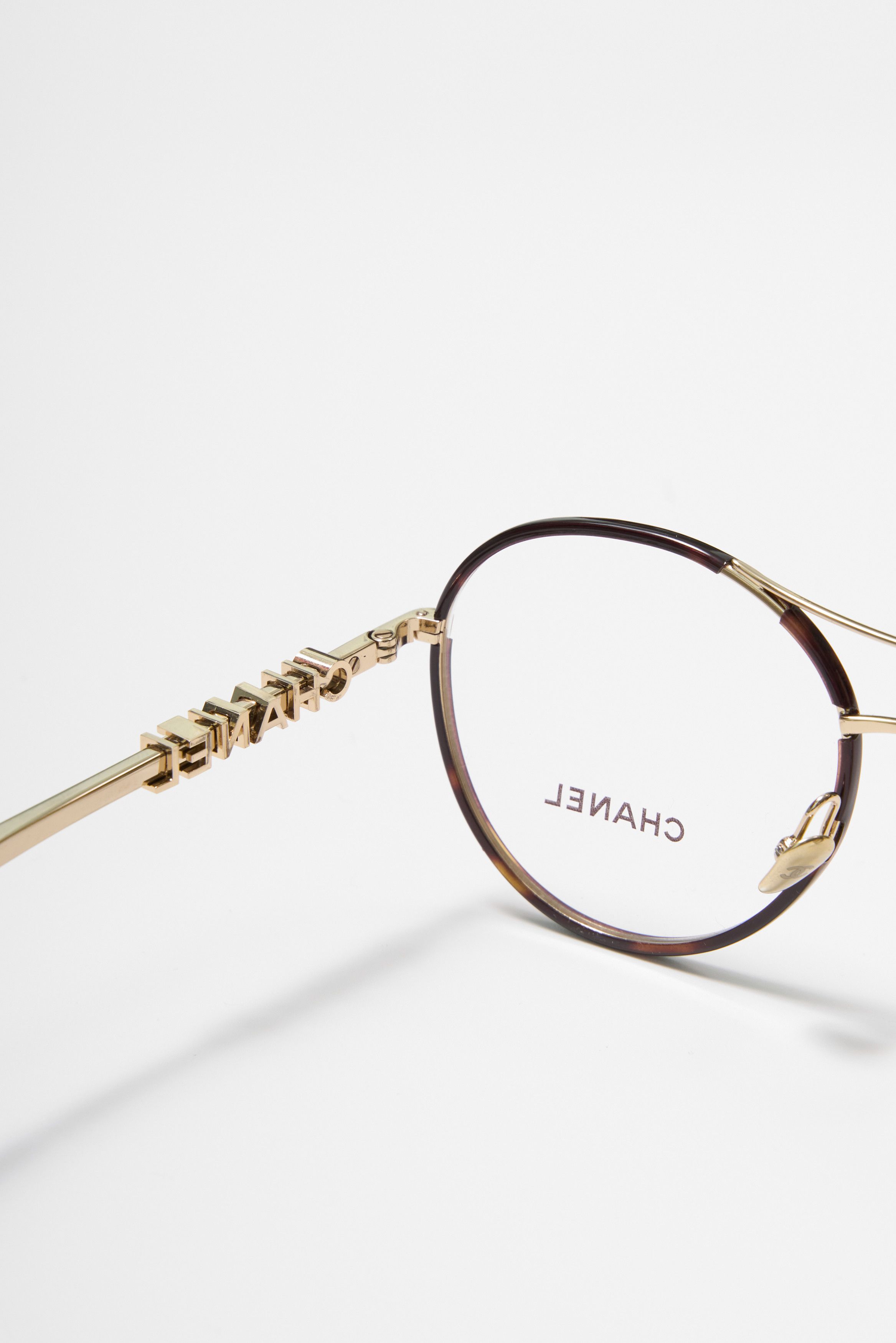 Chanel Chanel Pilot Eyeglasses Size ONE SIZE - 7 Thumbnail