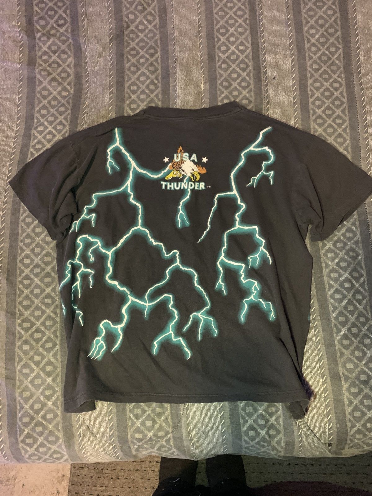 Vintage 90’s American Thunder Lightning Native American indian Shirt Size US XL / EU 56 / 4 - 12 Thumbnail