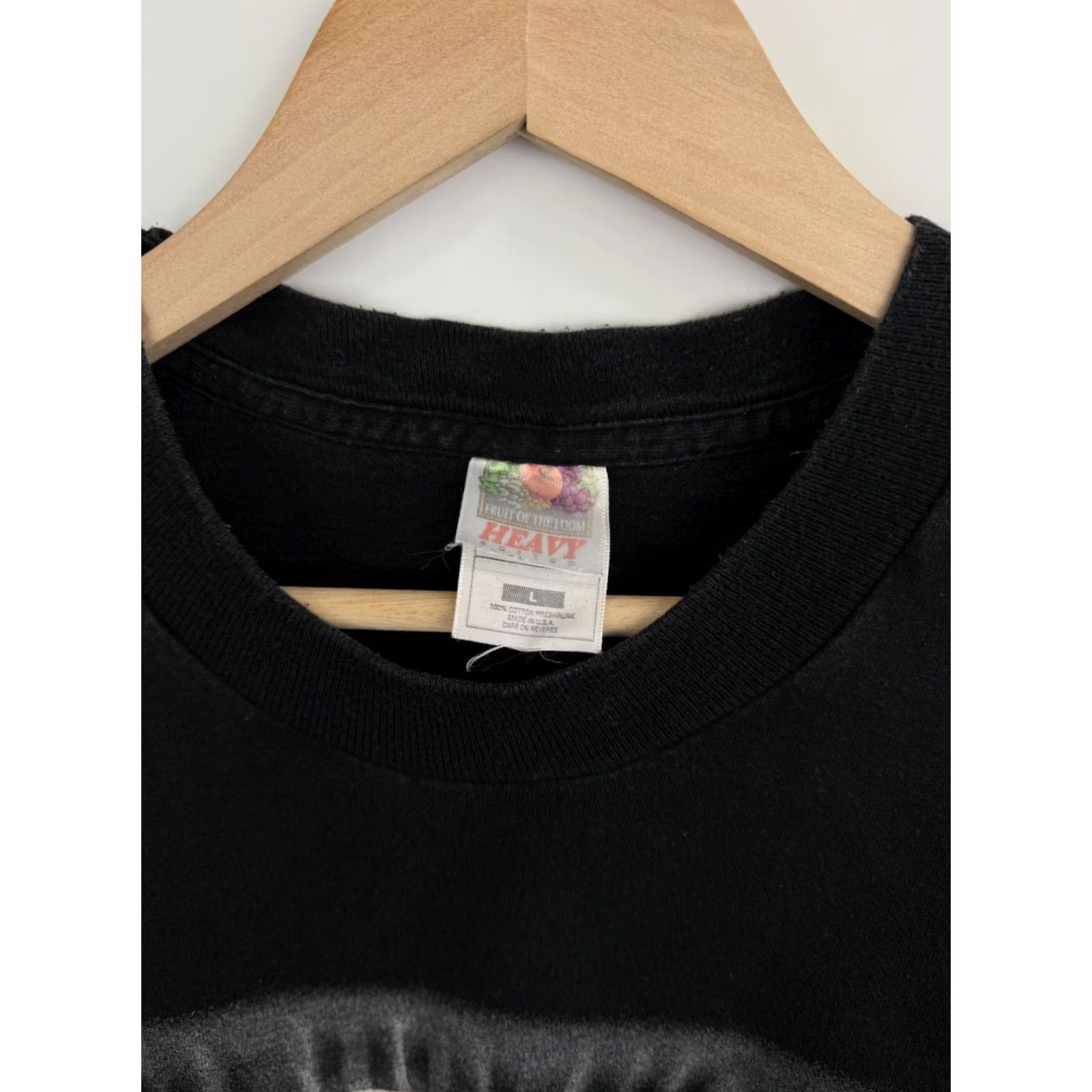 Fruit Of The Loom VINTAGE ER Movie Warner Bros Let’s Move it People T-Shirt Mens L Black 1996 90s Tee Size US L / EU 52-54 / 3 - 7 Thumbnail